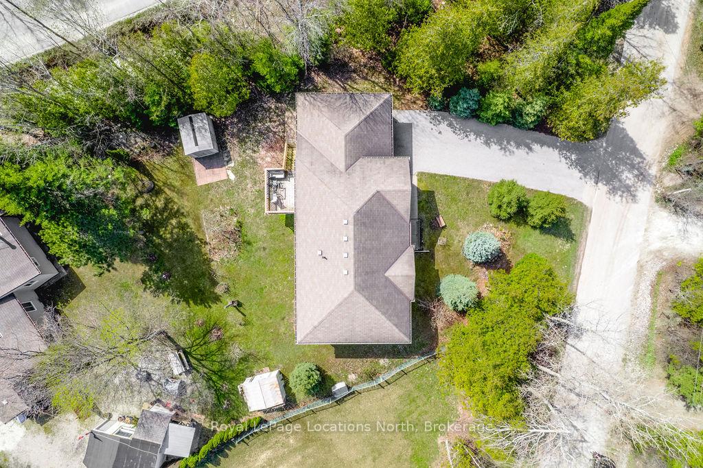 Photo 39 of 45 William Avenue, Wasaga Beach — HOMEH