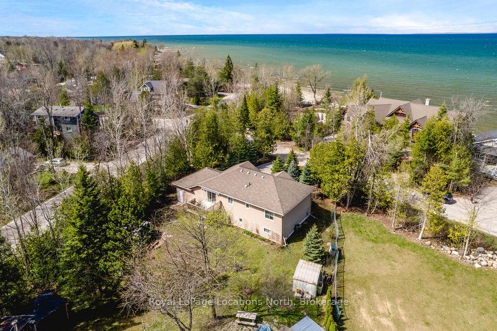 Photo 40 of 45 William Avenue, Wasaga Beach — HOMEH