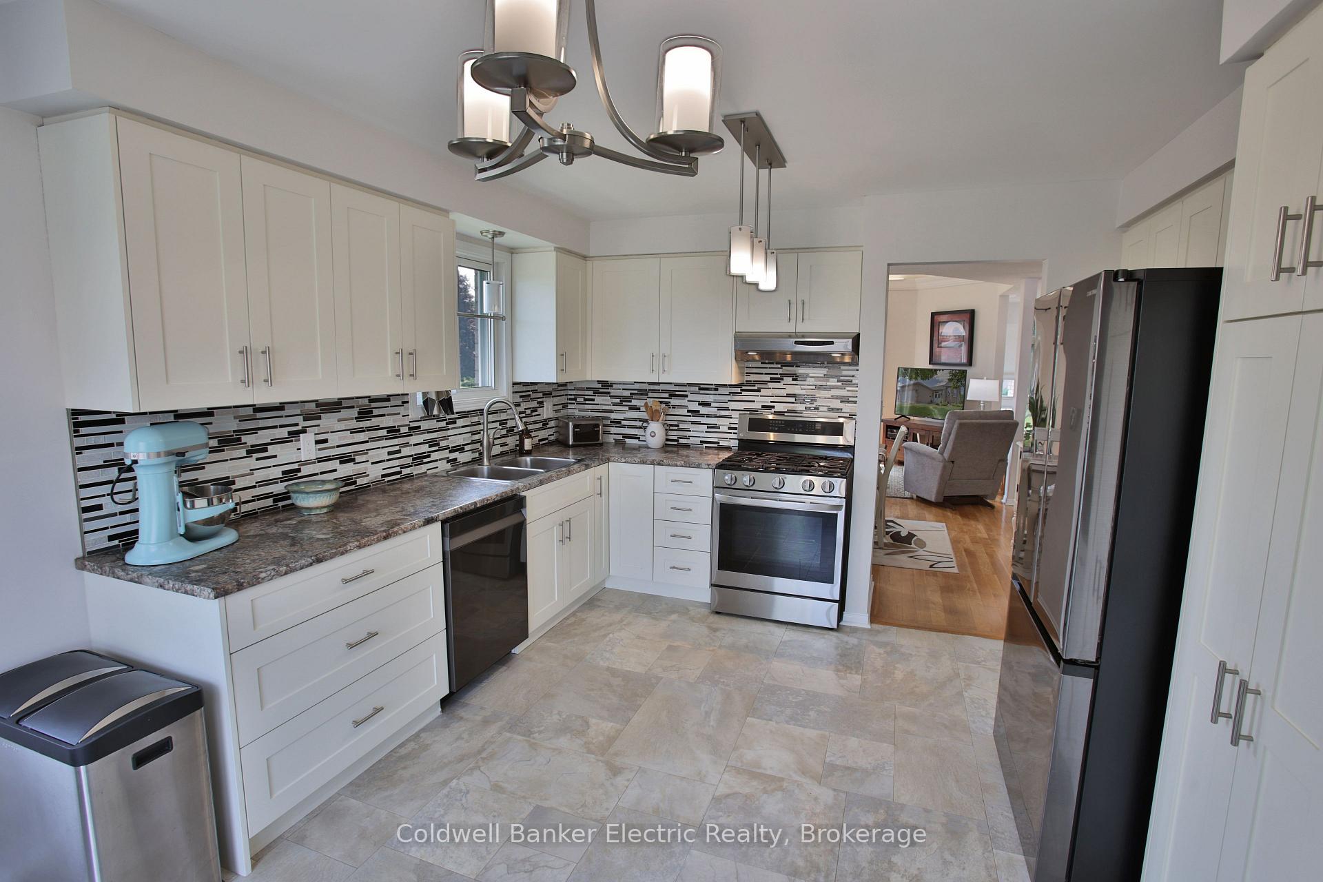 Photo 17 of 1338 Wildlark Drive, Peterborough, Monaghan Ward 2 — HOMEH
