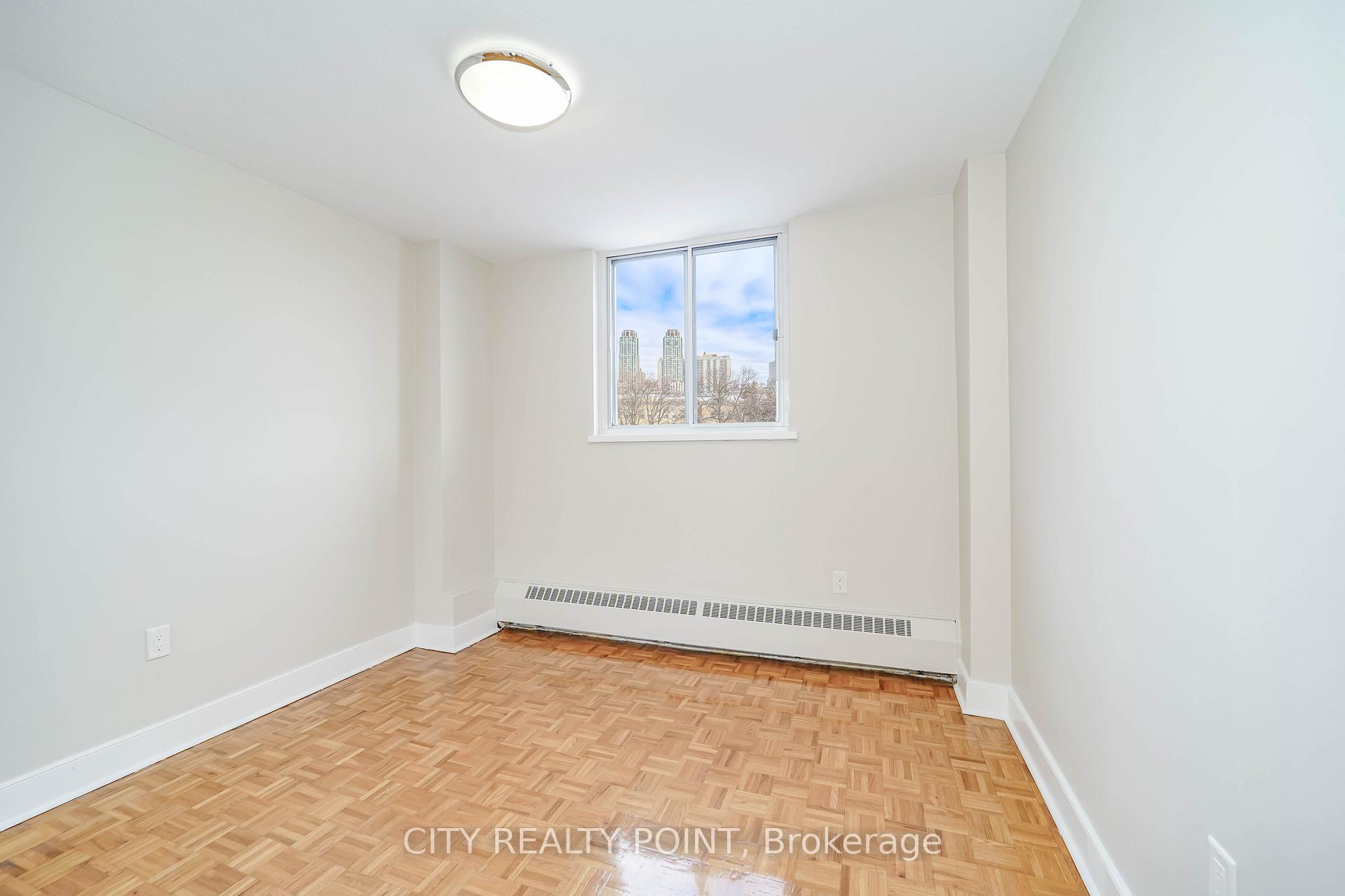 Photo 9 of Unit 304, 1500 Bathurst Street, Toronto, Humewood-Cedarvale — HOMEH