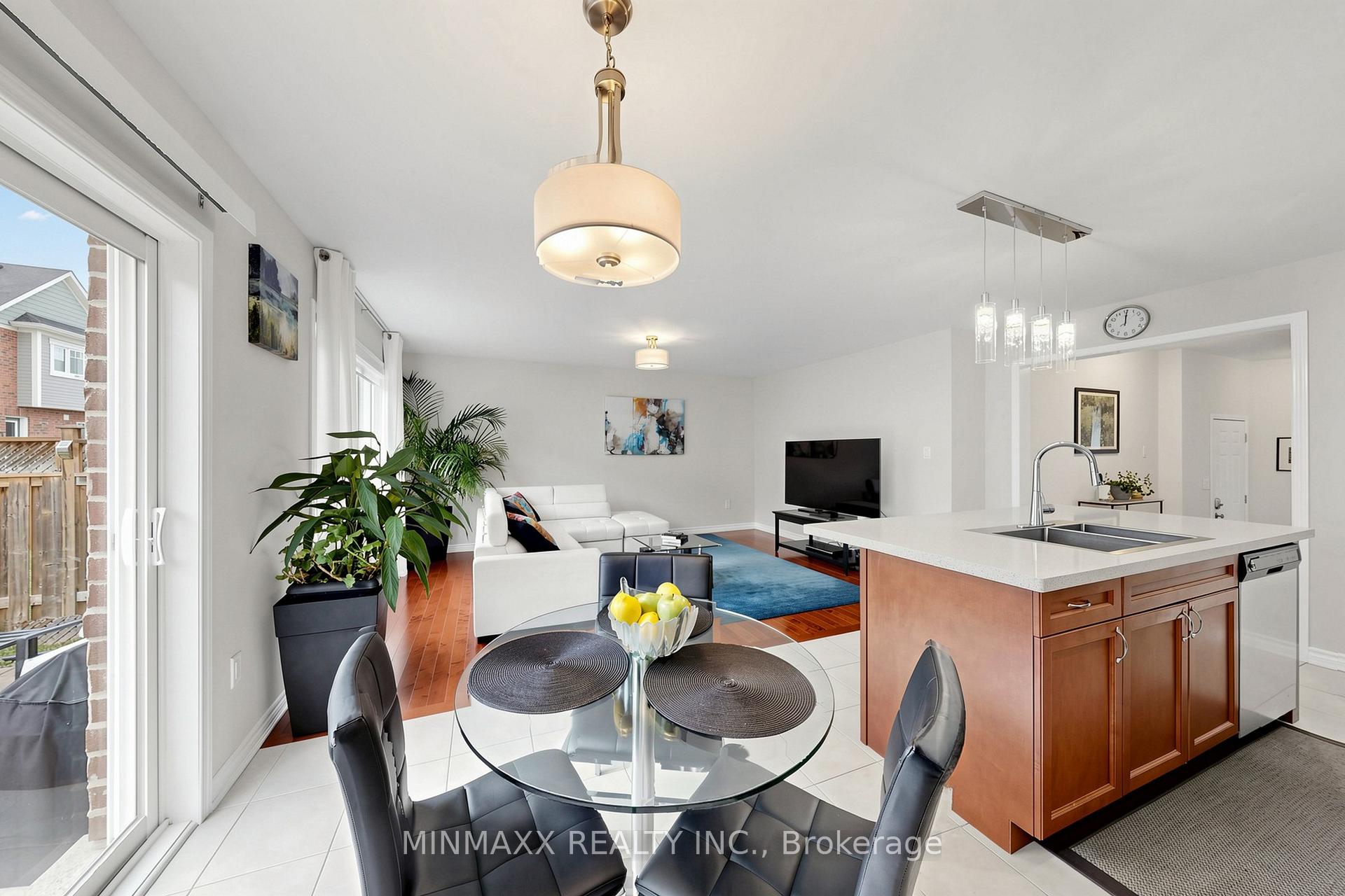 Photo 13 of 293 Reis Place, Milton, Ford — HOMEH