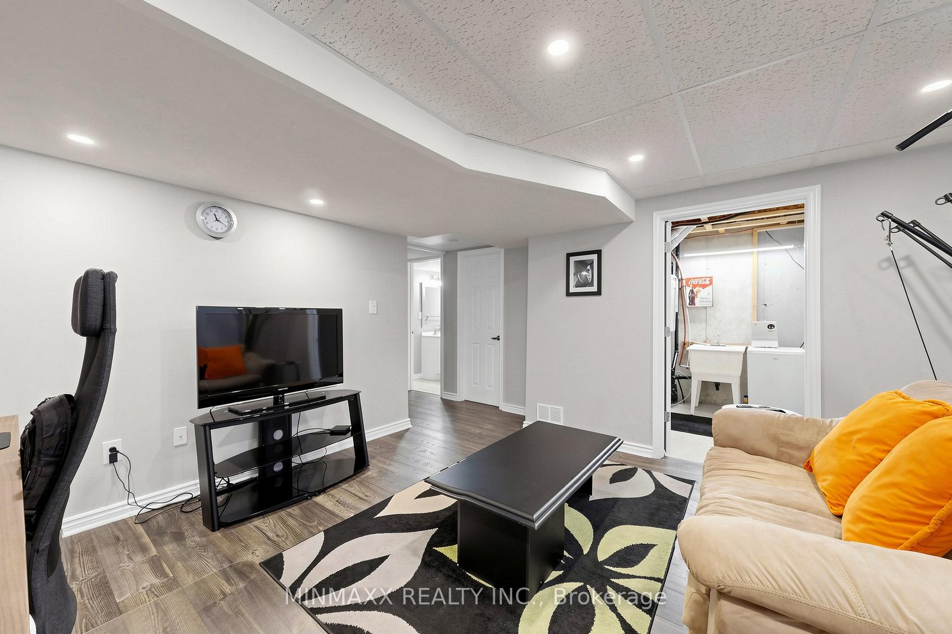 Photo 46 of 293 Reis Place, Milton, Ford — HOMEH
