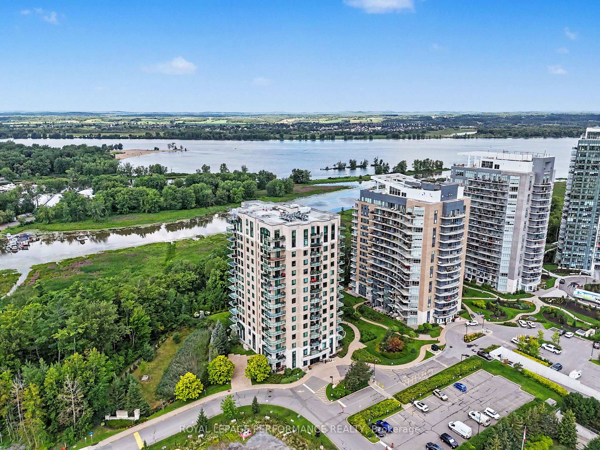 Photo 3 of Unit 704, 100 Inlet Private, Ottawa, Chatelaine Village — HOMEH
