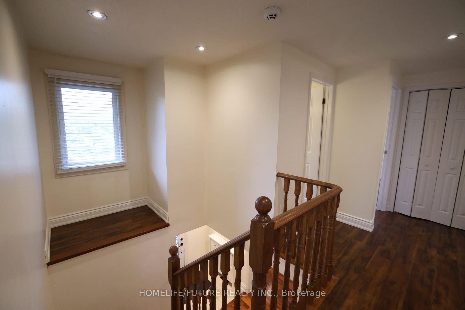 Photo 14 of 6320 Millers Grove, Mississauga, Meadowvale — HOMEH