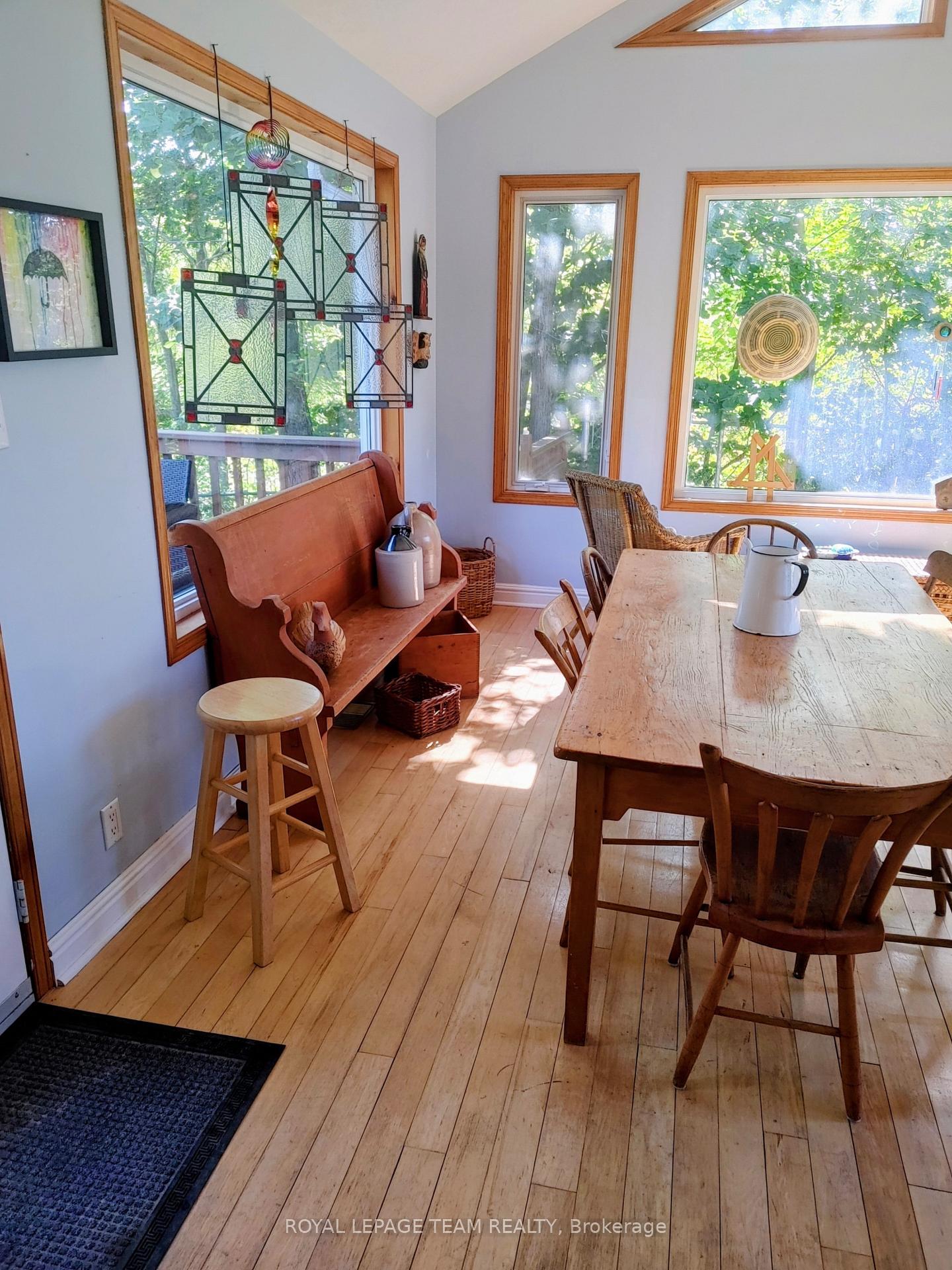 Photo 14 of 177 Arthur Avenue, Renfrew, Renfrew — HOMEH