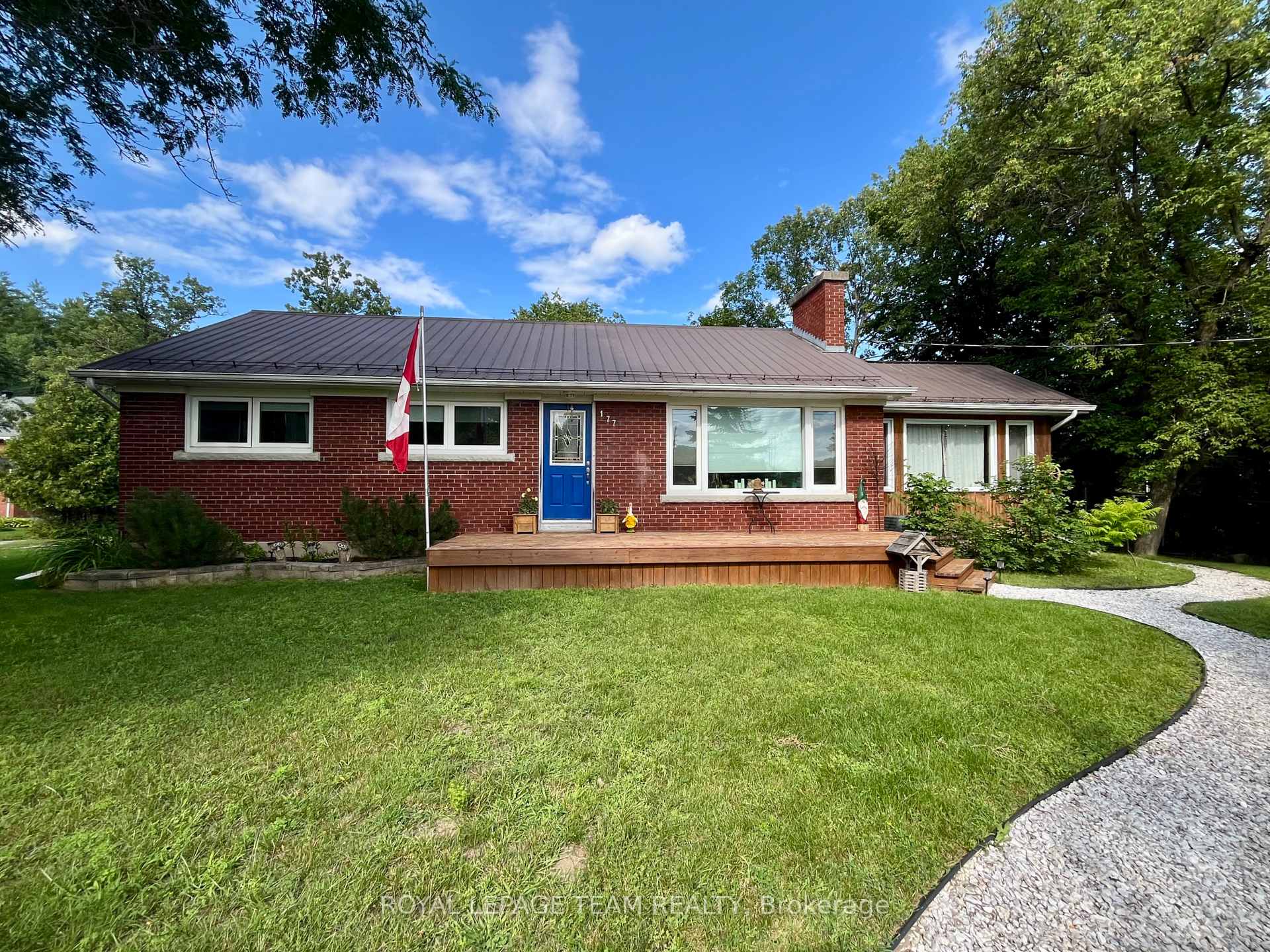 Photo 38 of 177 Arthur Avenue, Renfrew, Renfrew — HOMEH