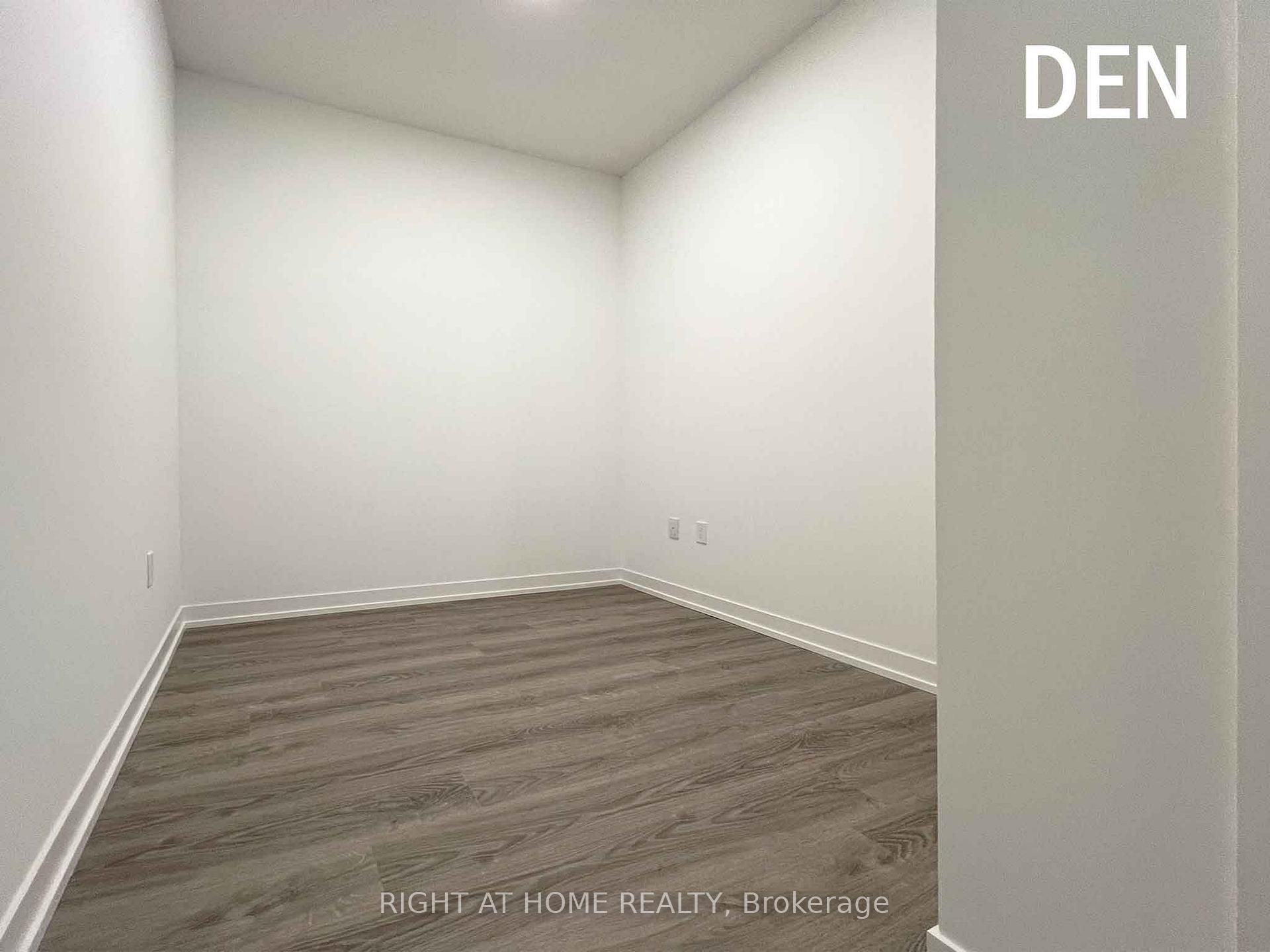 Photo 9 of Unit 3907, 8 Interchange Way, Vaughan, Vaughan Corporate Centre — HOMEH