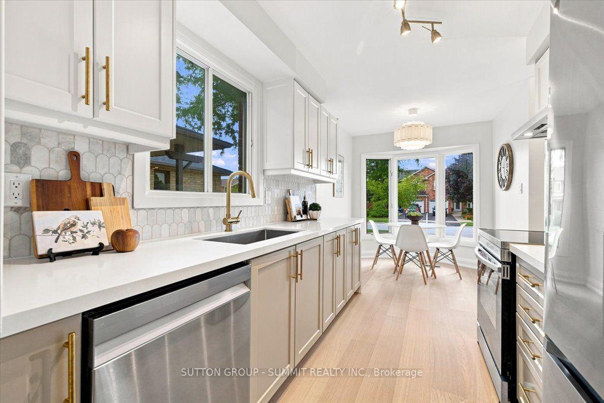 Photo 1 of 2020 Chrisdon Road, Burlington, Headon — HOMEH
