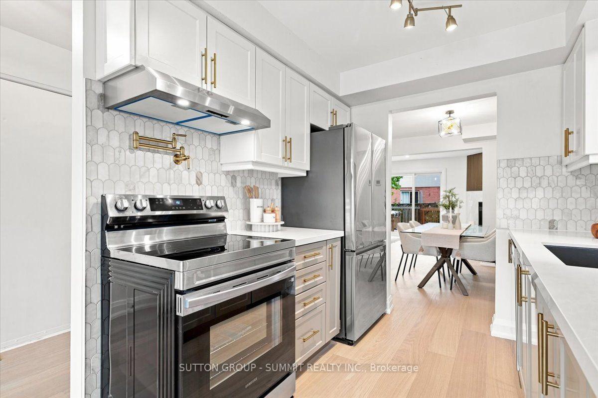 Photo 13 of 2020 Chrisdon Road, Burlington, Headon — HOMEH
