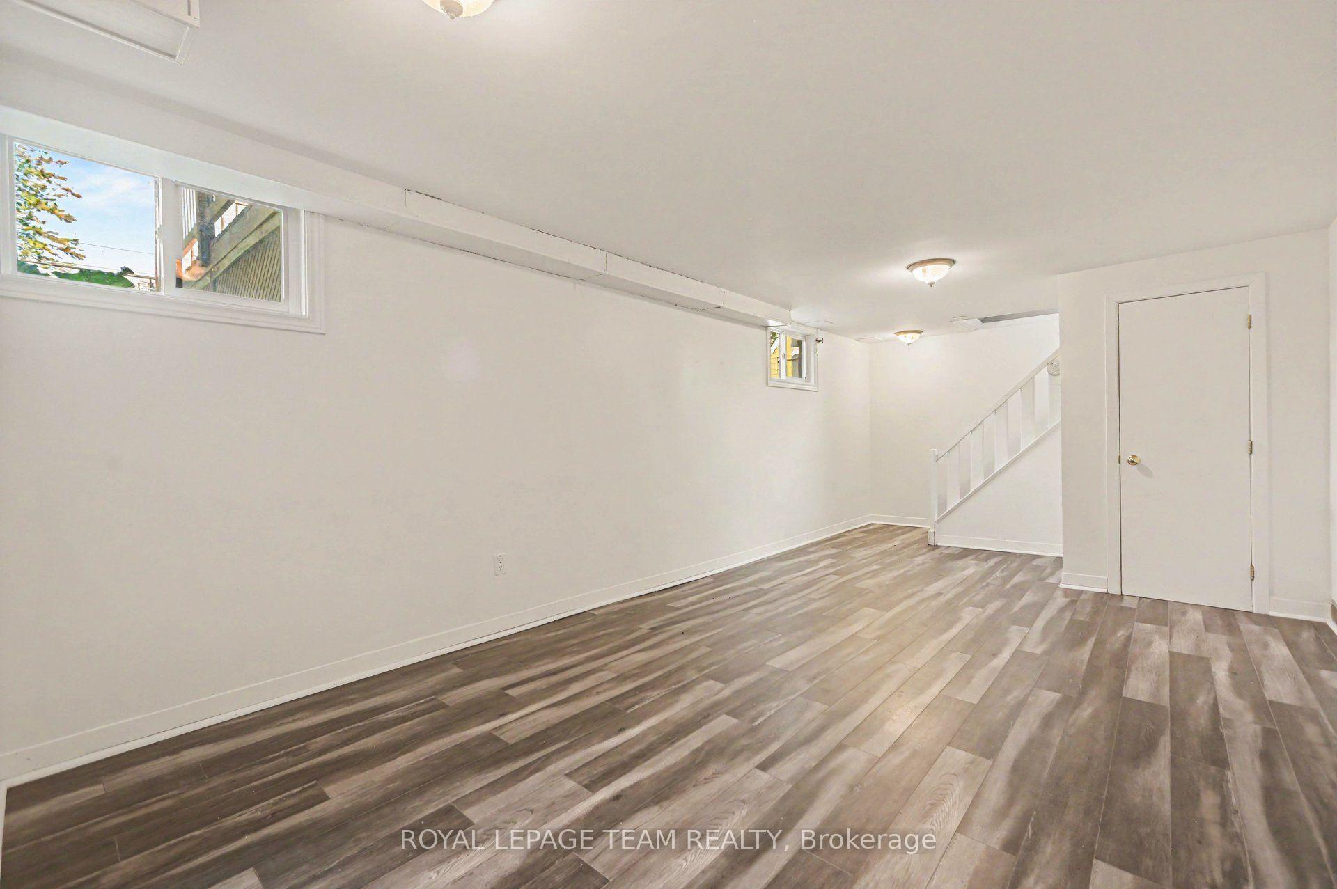 Photo 26 of 3 Donna Street, Ottawa, Meadowlands/Crestview — HOMEH