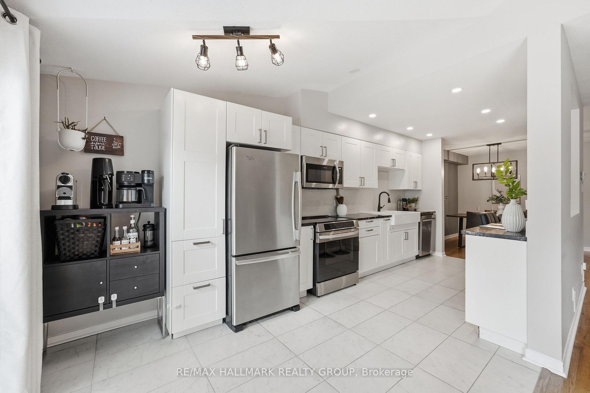 Photo 19 of 107 Bishops Mills Way, Ottawa, Kanata - Beaverbrook — HOMEH