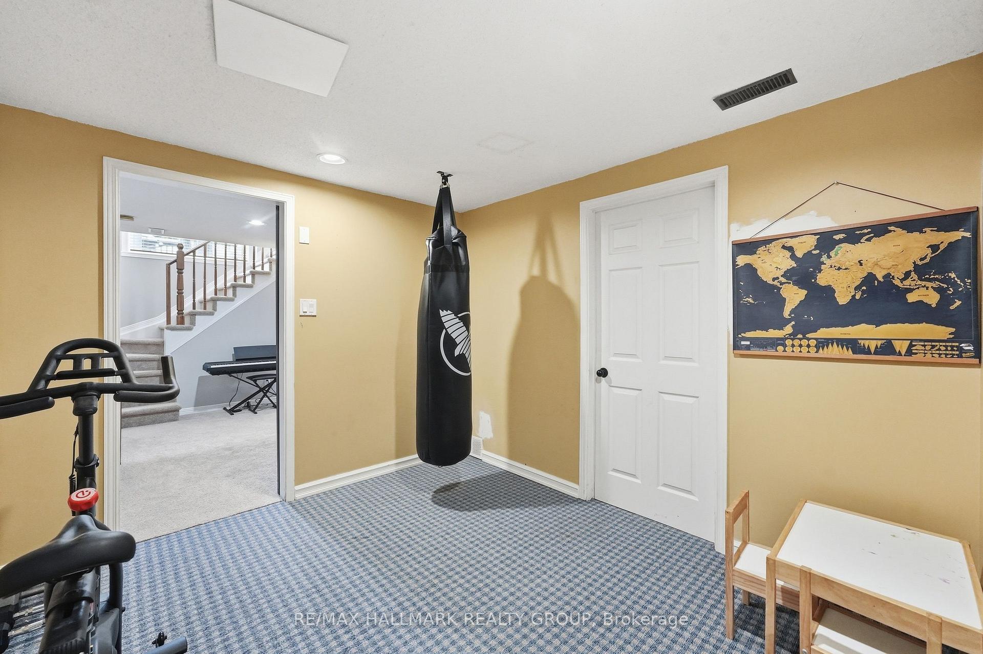 Photo 35 of 107 Bishops Mills Way, Ottawa, Kanata - Beaverbrook — HOMEH