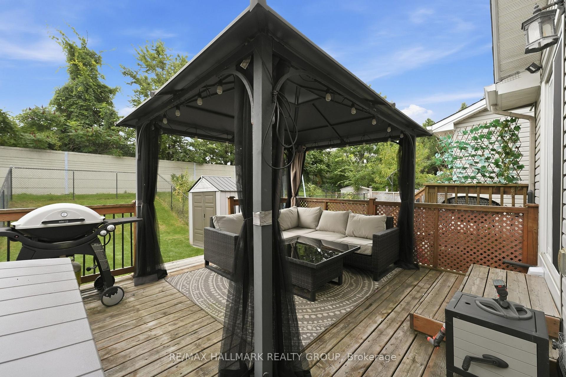 Photo 41 of 107 Bishops Mills Way, Ottawa, Kanata - Beaverbrook — HOMEH