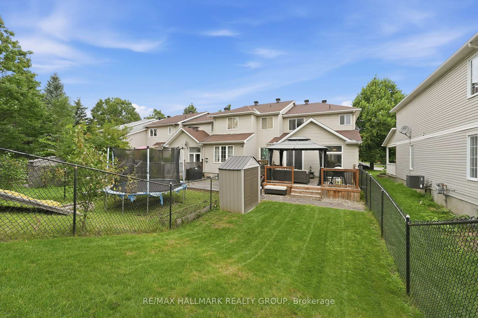 Photo 42 of 107 Bishops Mills Way, Ottawa, Kanata - Beaverbrook — HOMEH