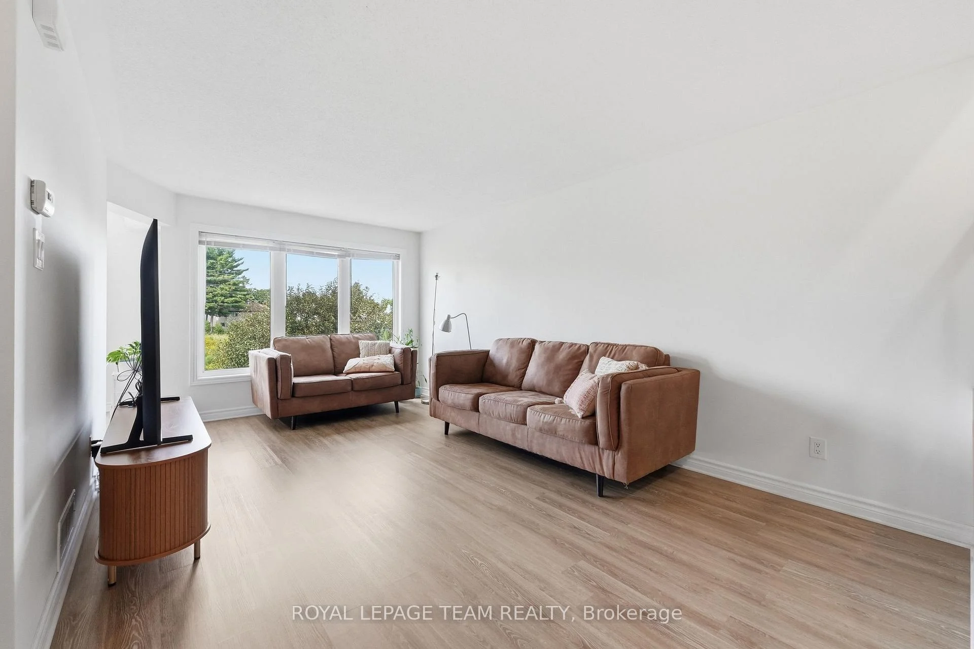 Photo 21 of 258 Forestbrook Street, Ottawa, Kanata - Morgan's Grant/South March — HOMEH