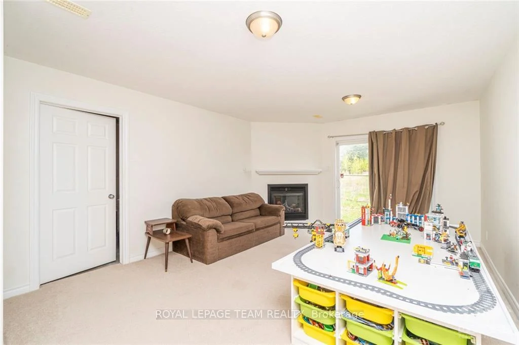 Photo 48 of 258 Forestbrook Street, Ottawa, Kanata - Morgan's Grant/South March — HOMEH