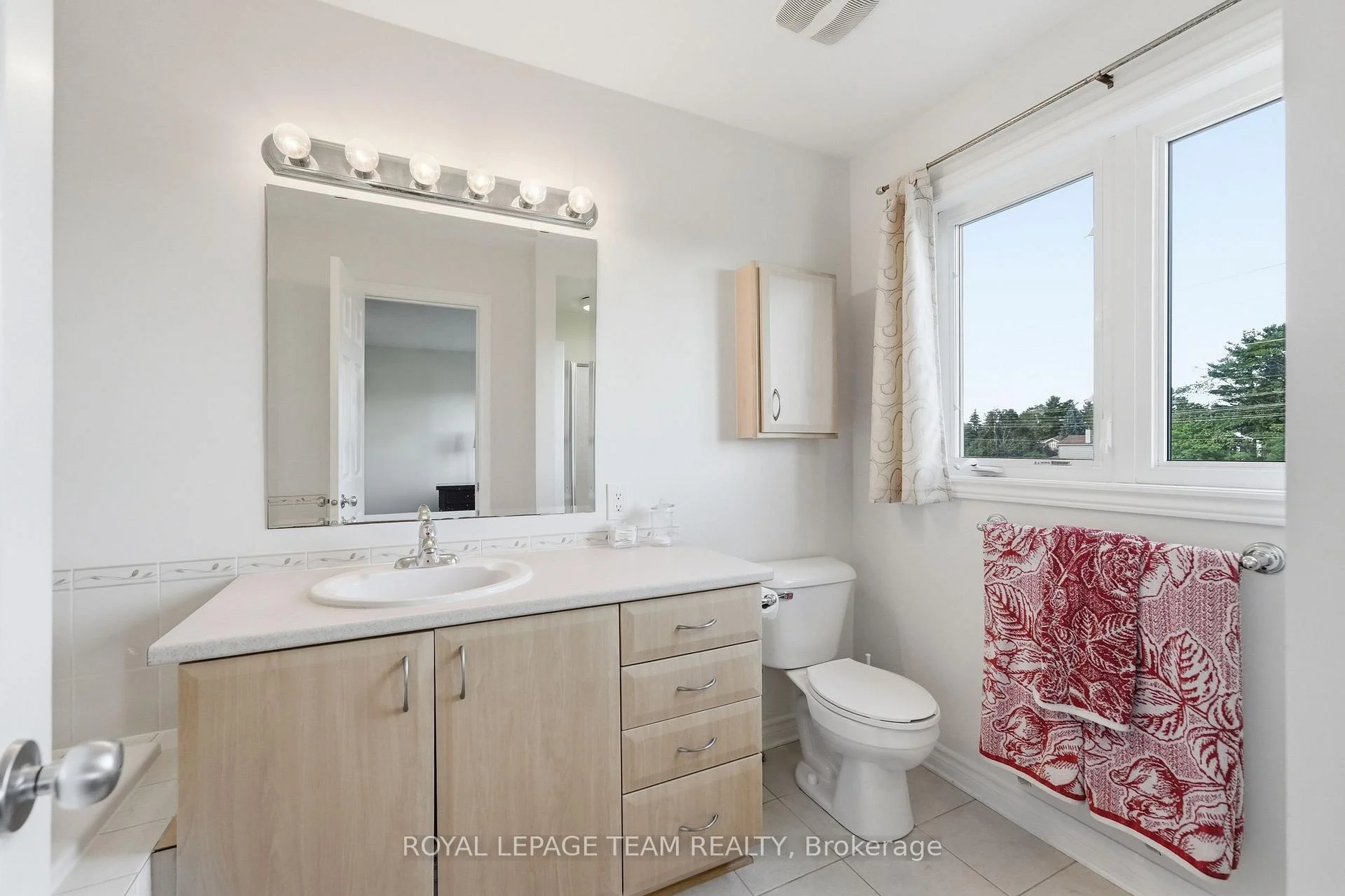 Photo 51 of 258 Forestbrook Street, Ottawa, Kanata - Morgan's Grant/South March — HOMEH