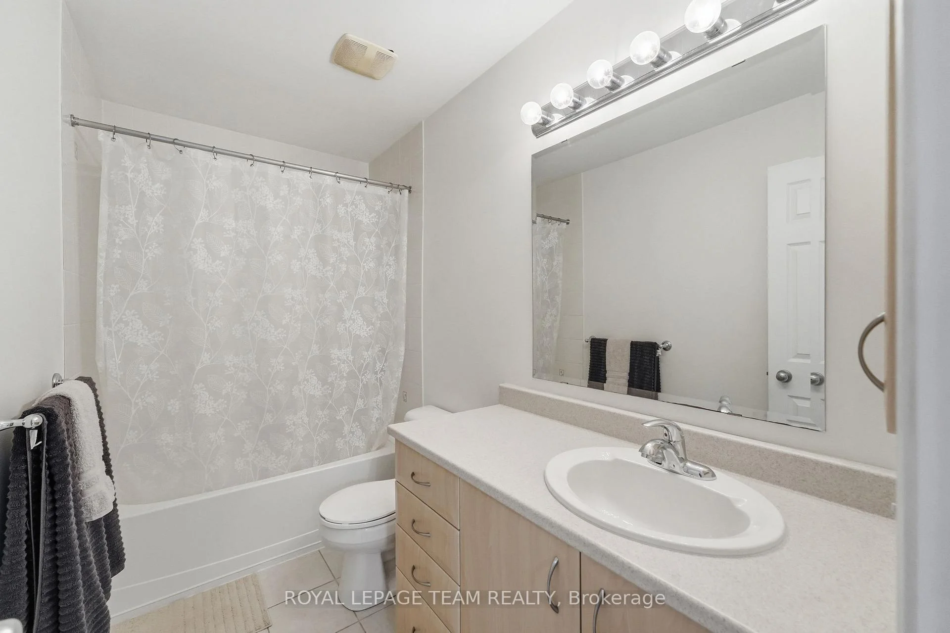 Photo 57 of 258 Forestbrook Street, Ottawa, Kanata - Morgan's Grant/South March — HOMEH