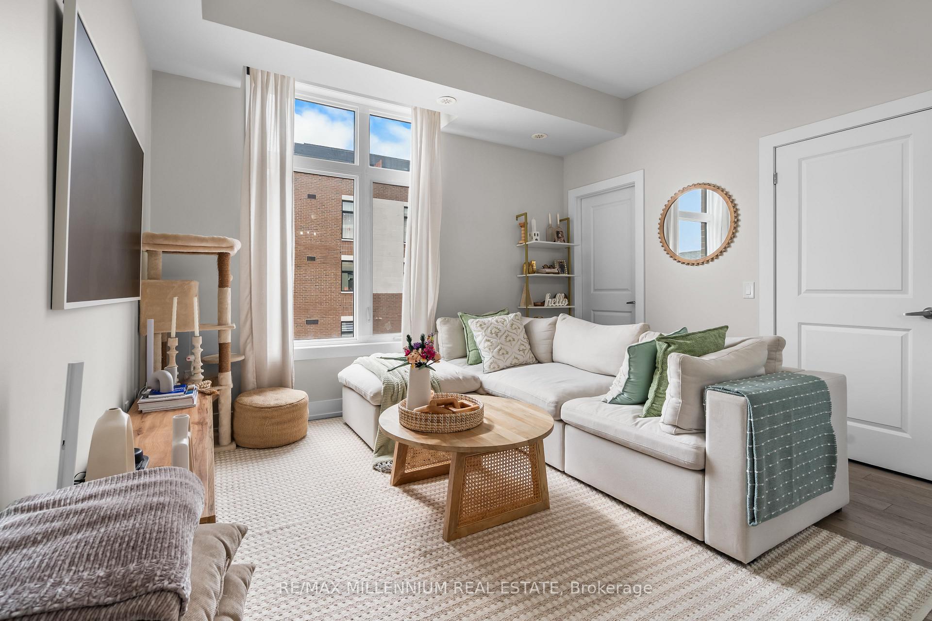 Photo 8 of Unit U208, 9560 Islington Avenue, Vaughan, Sonoma Heights — HOMEH