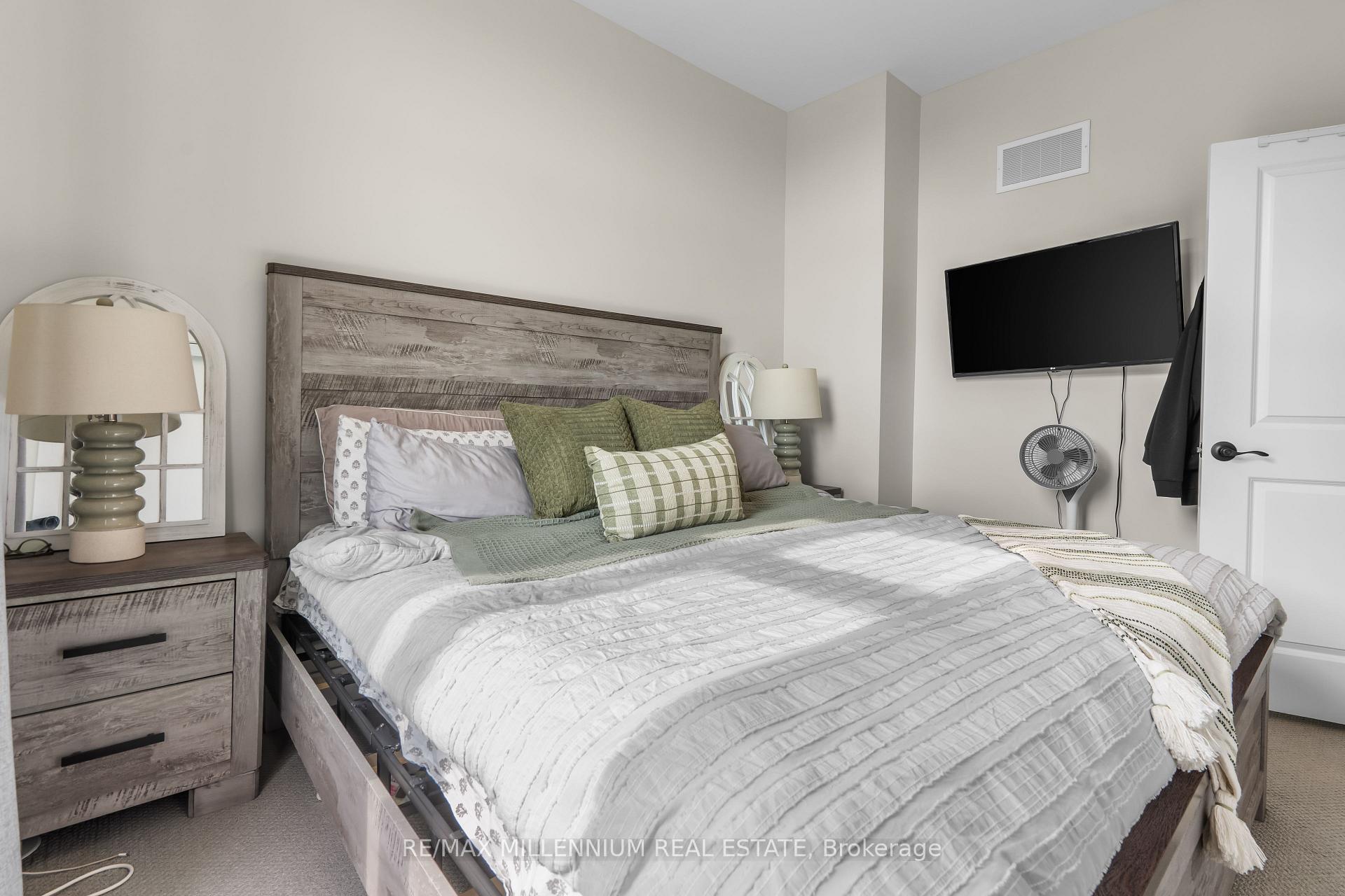 Photo 15 of Unit U208, 9560 Islington Avenue, Vaughan, Sonoma Heights — HOMEH