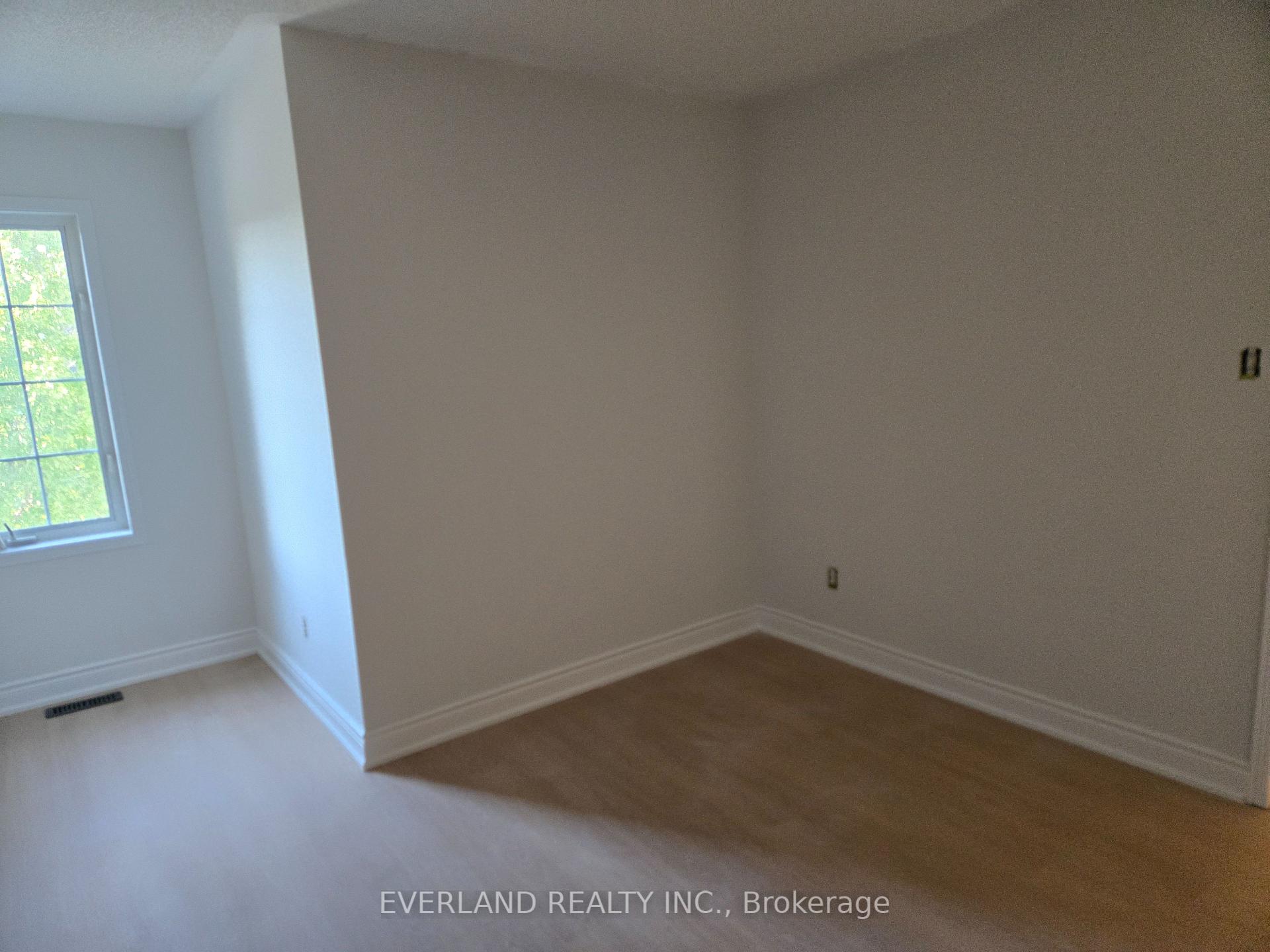 Photo 6 of 212 Maple Sugar Lane, Vaughan, Patterson — HOMEH