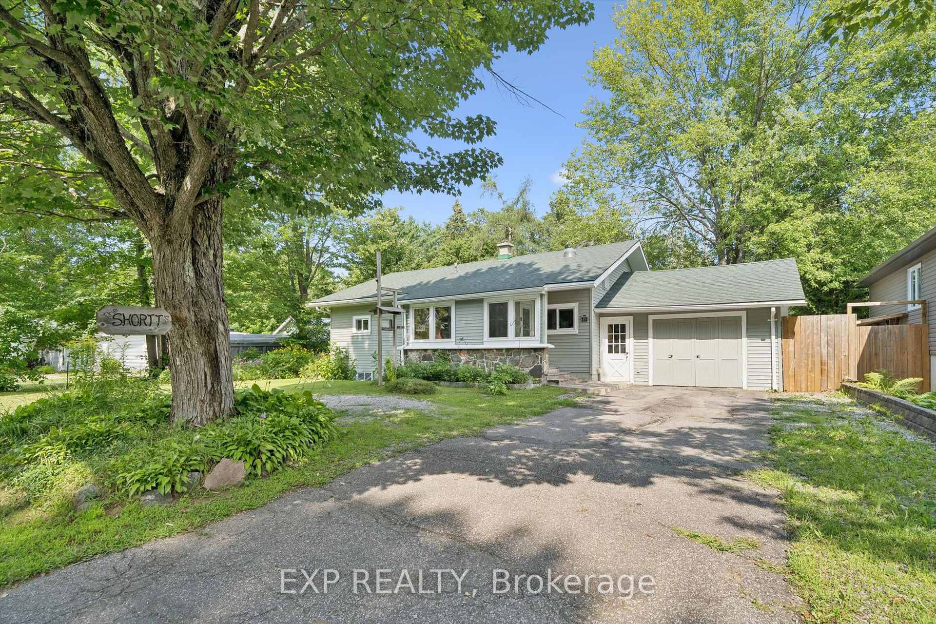 Photo 1 of 23 Ewing Street, Bracebridge, Monck (Bracebridge) — HOMEH