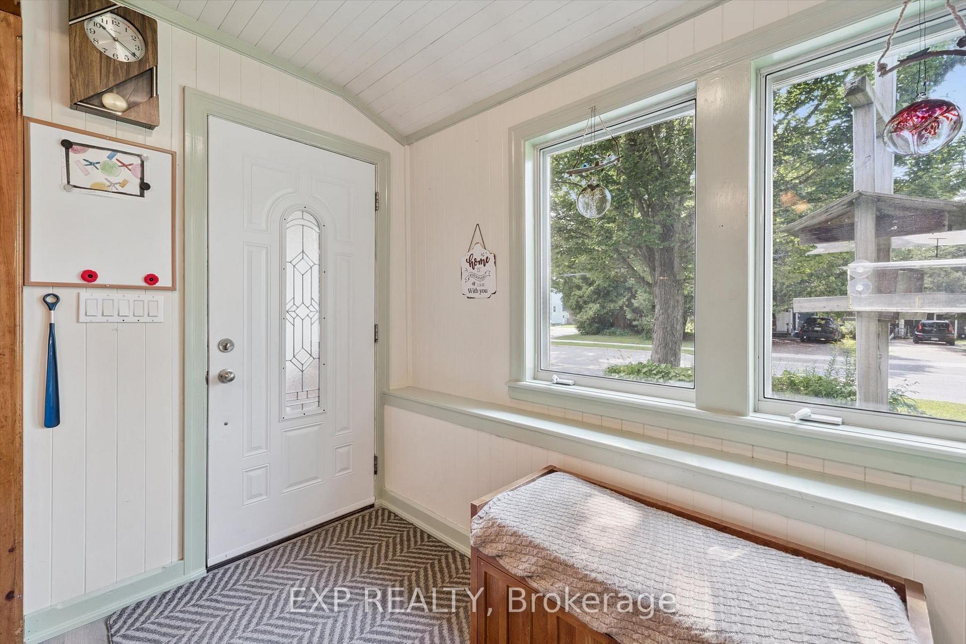 Photo 3 of 23 Ewing Street, Bracebridge, Monck (Bracebridge) — HOMEH