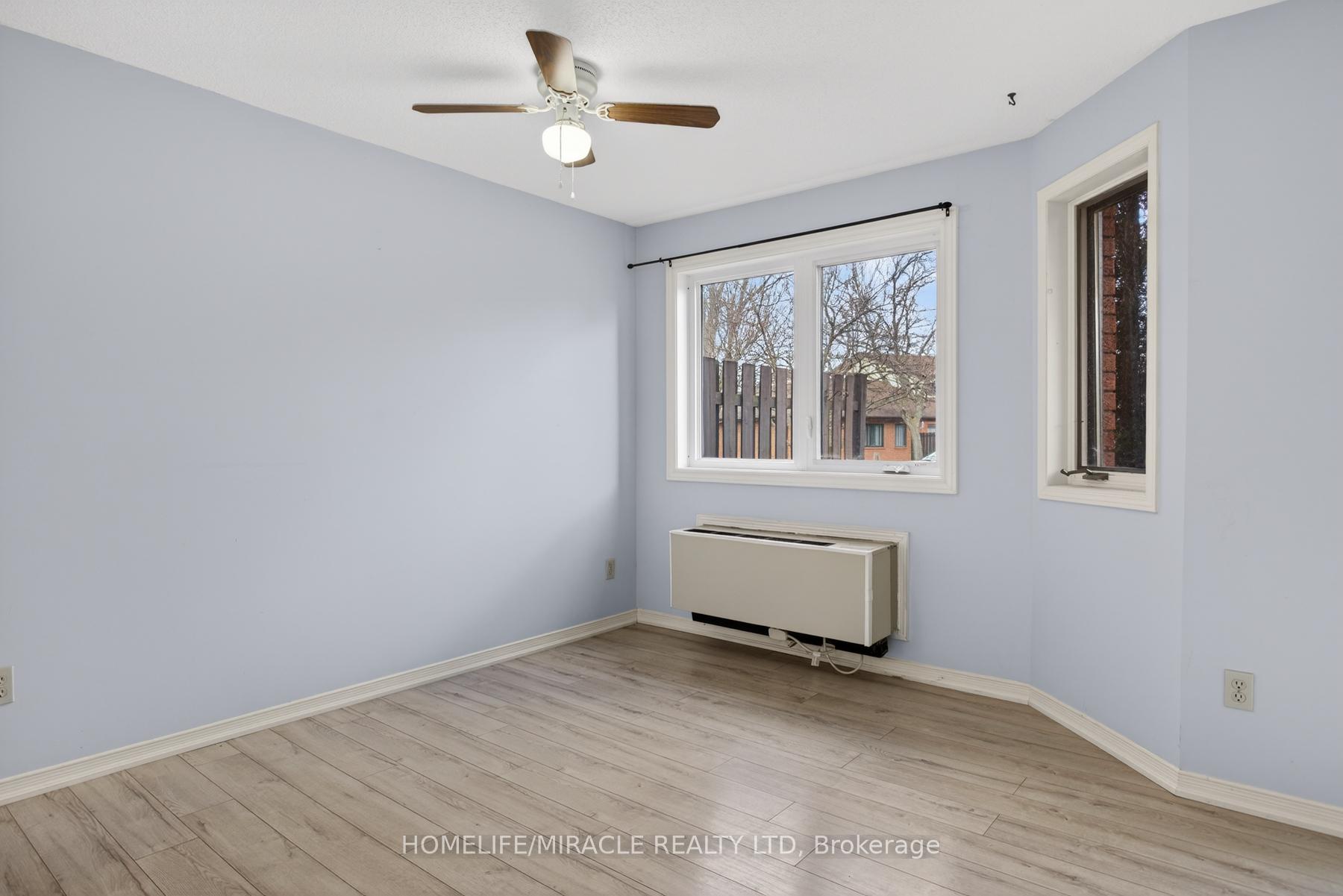 Photo 15 of Unit 32, 36 Champlain Crescent, Peterborough, Northcrest Ward 5 — HOMEH