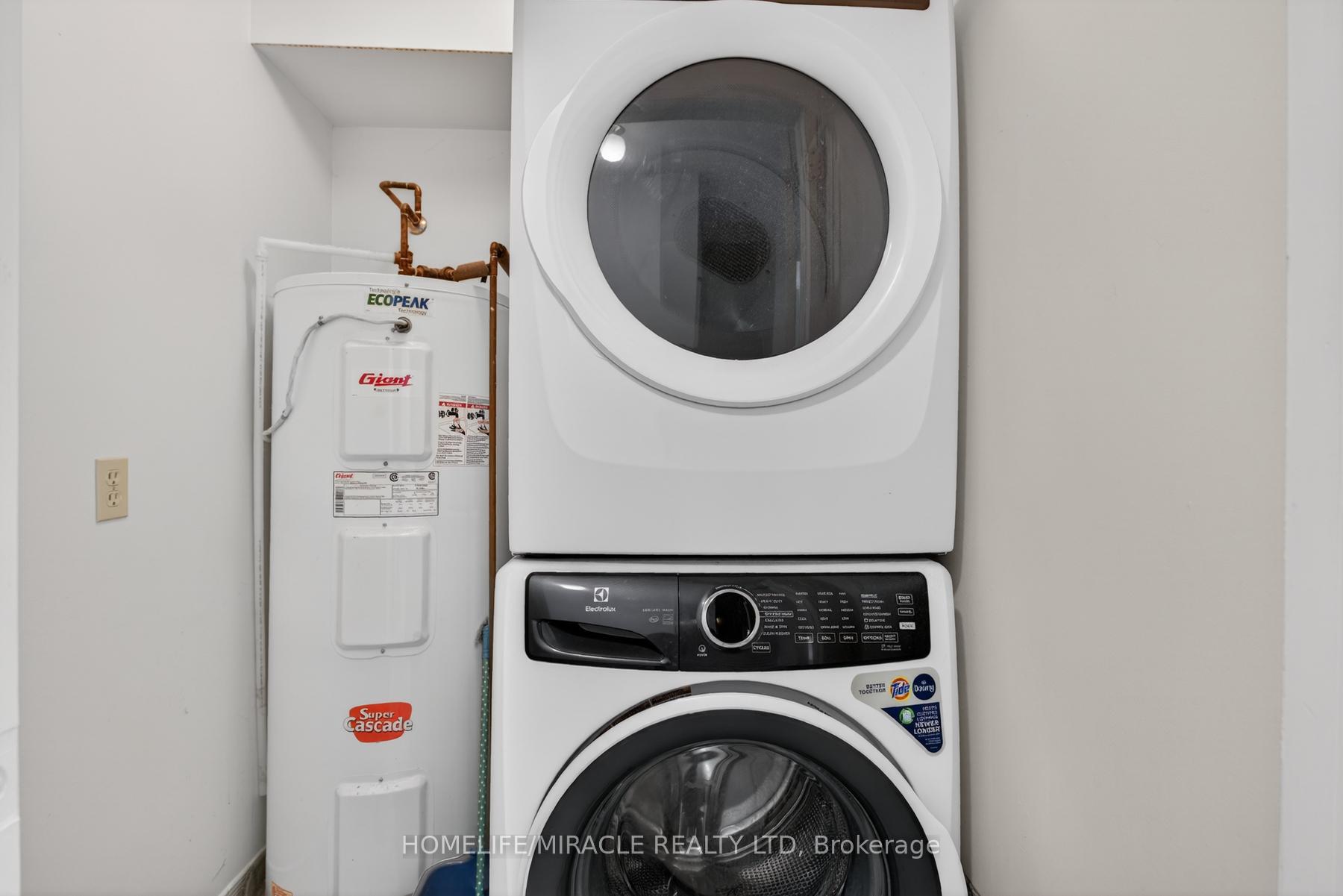 Photo 17 of Unit 32, 36 Champlain Crescent, Peterborough, Northcrest Ward 5 — HOMEH