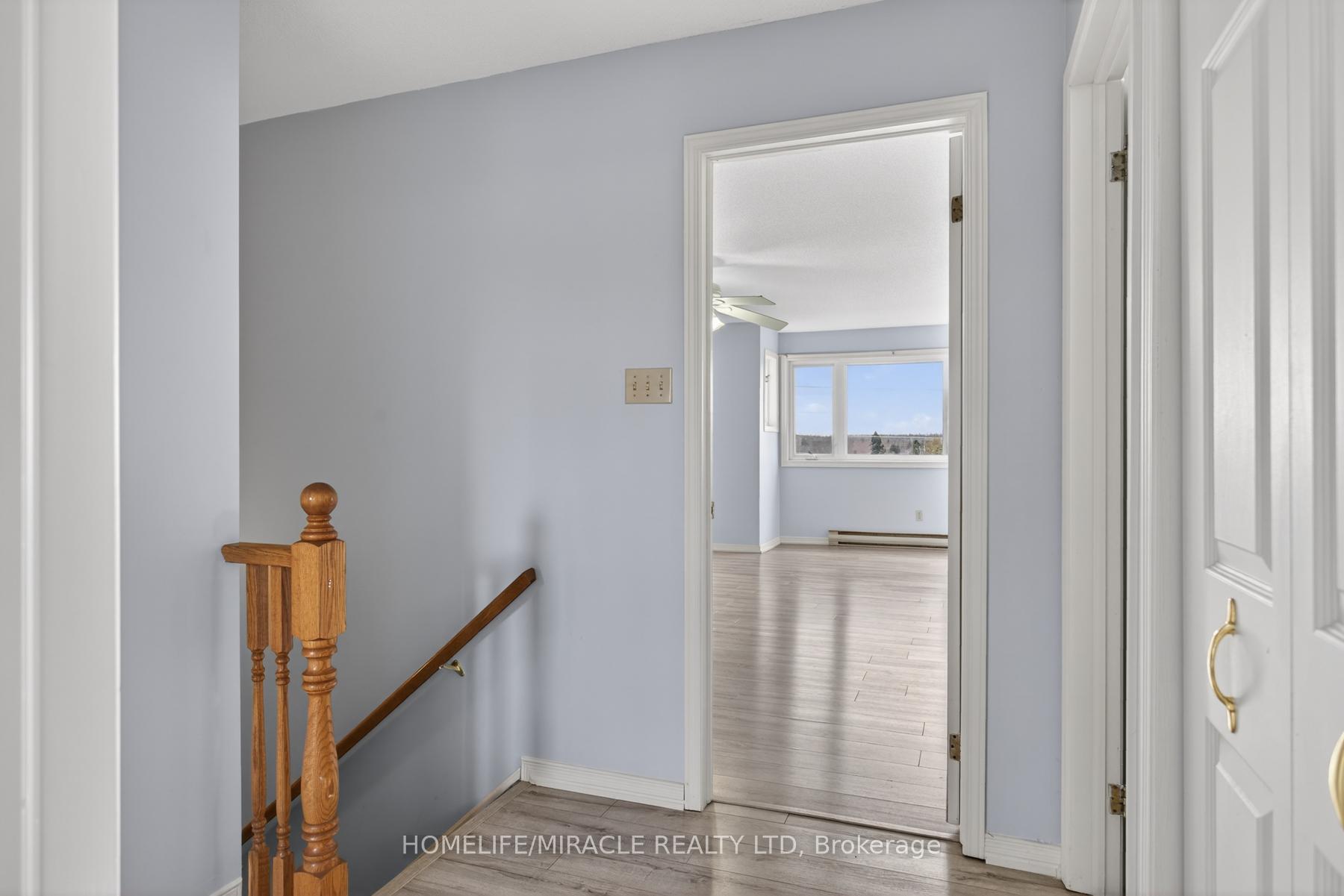 Photo 18 of Unit 32, 36 Champlain Crescent, Peterborough, Northcrest Ward 5 — HOMEH