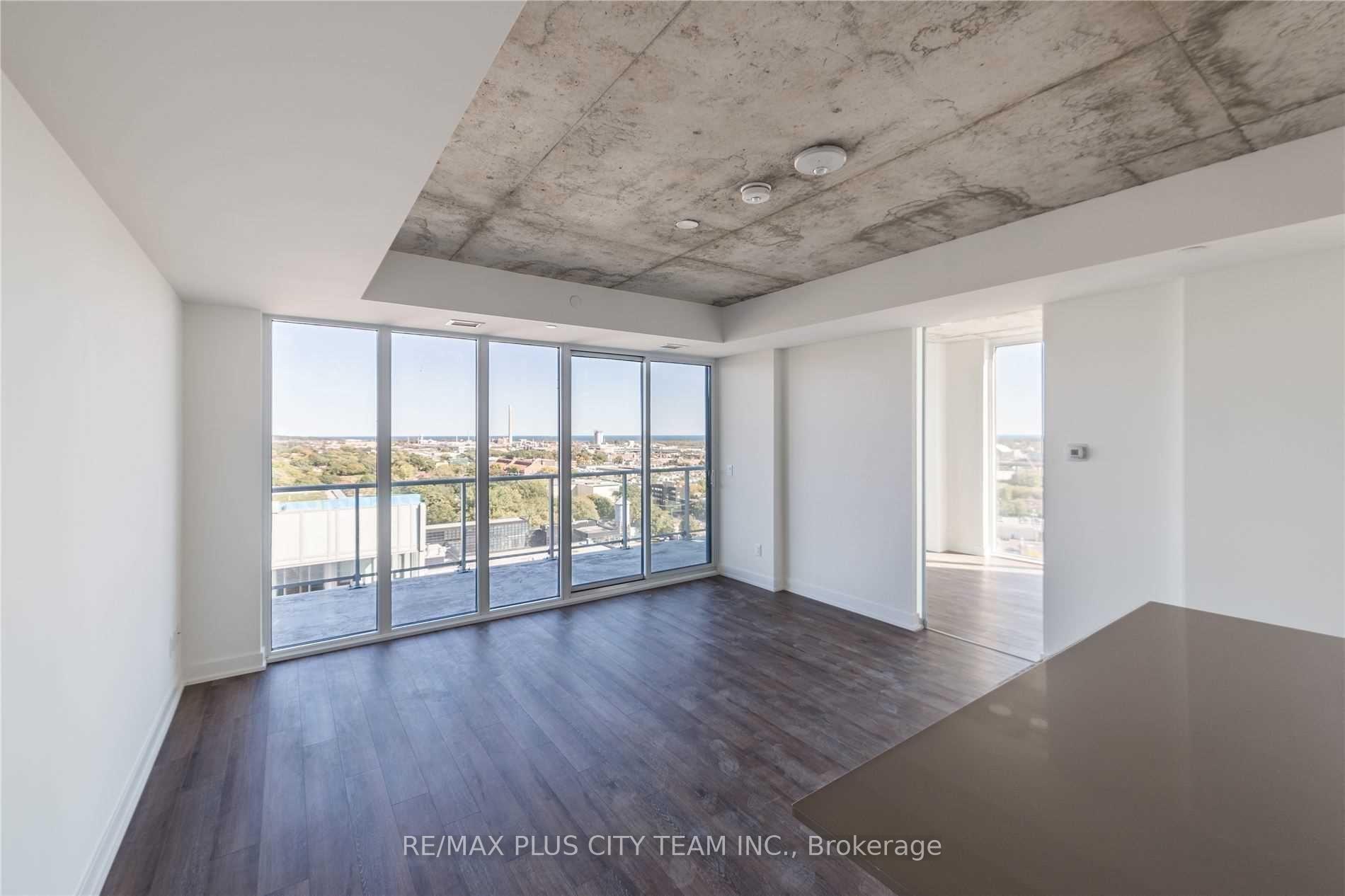 Photo 3 of Unit 1504, 15 Baseball Place, Toronto, South Riverdale — HOMEH