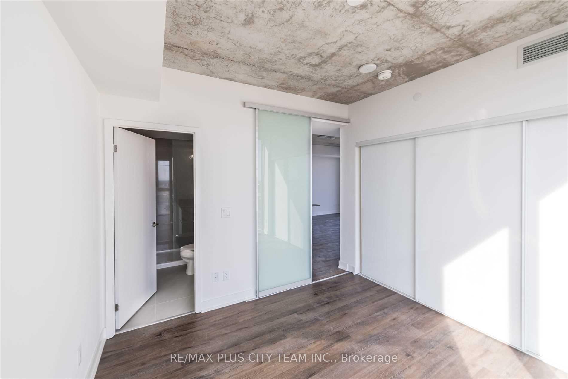 Photo 13 of Unit 1504, 15 Baseball Place, Toronto, South Riverdale — HOMEH