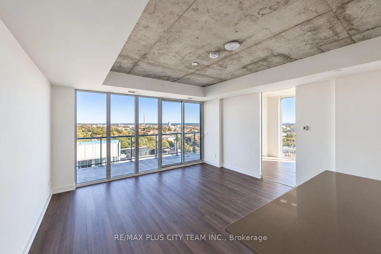 Photo 4 of Unit 1504, 15 Baseball Place, Toronto, South Riverdale — HOMEH