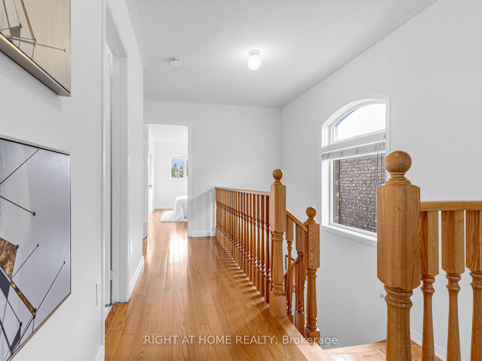 Photo 22 of 81 Briarcrest Drive, Markham, Berczy — HOMEH