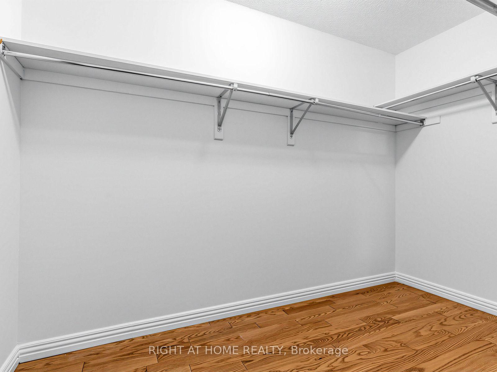 Photo 30 of 81 Briarcrest Drive, Markham, Berczy — HOMEH