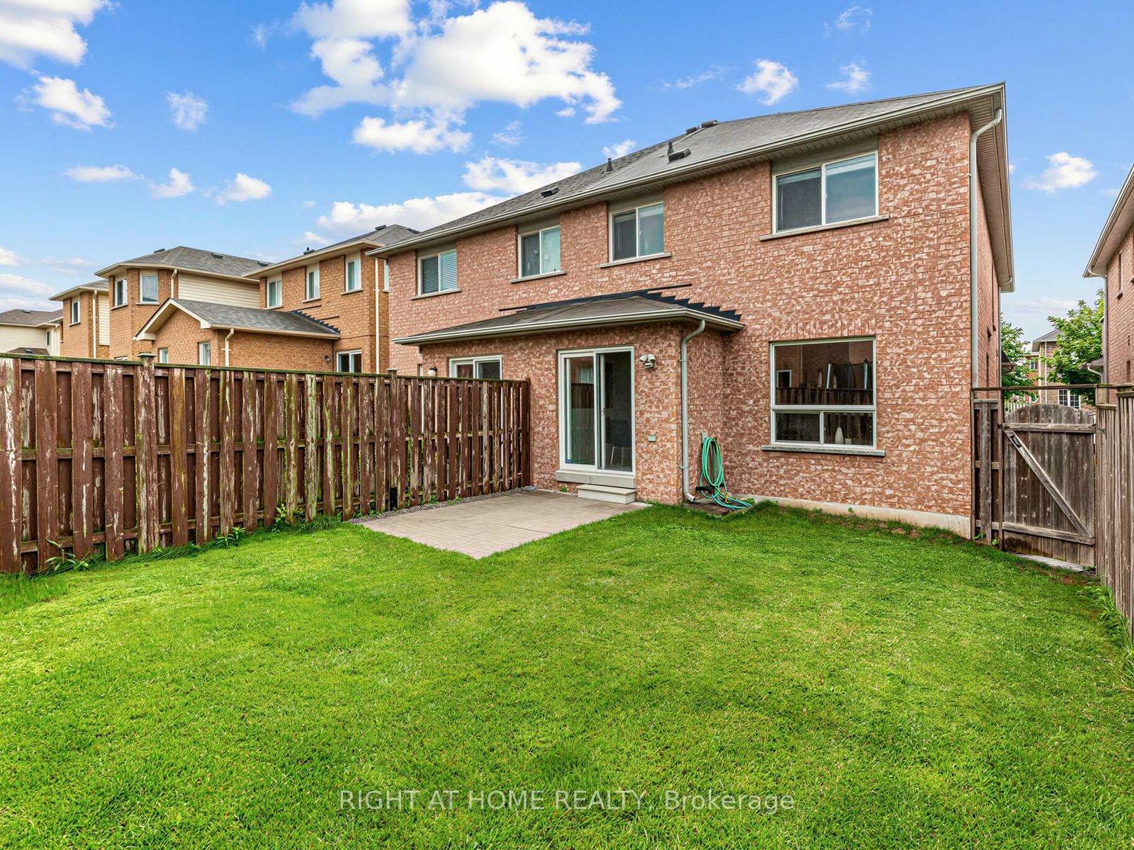 Photo 40 of 81 Briarcrest Drive, Markham, Berczy — HOMEH