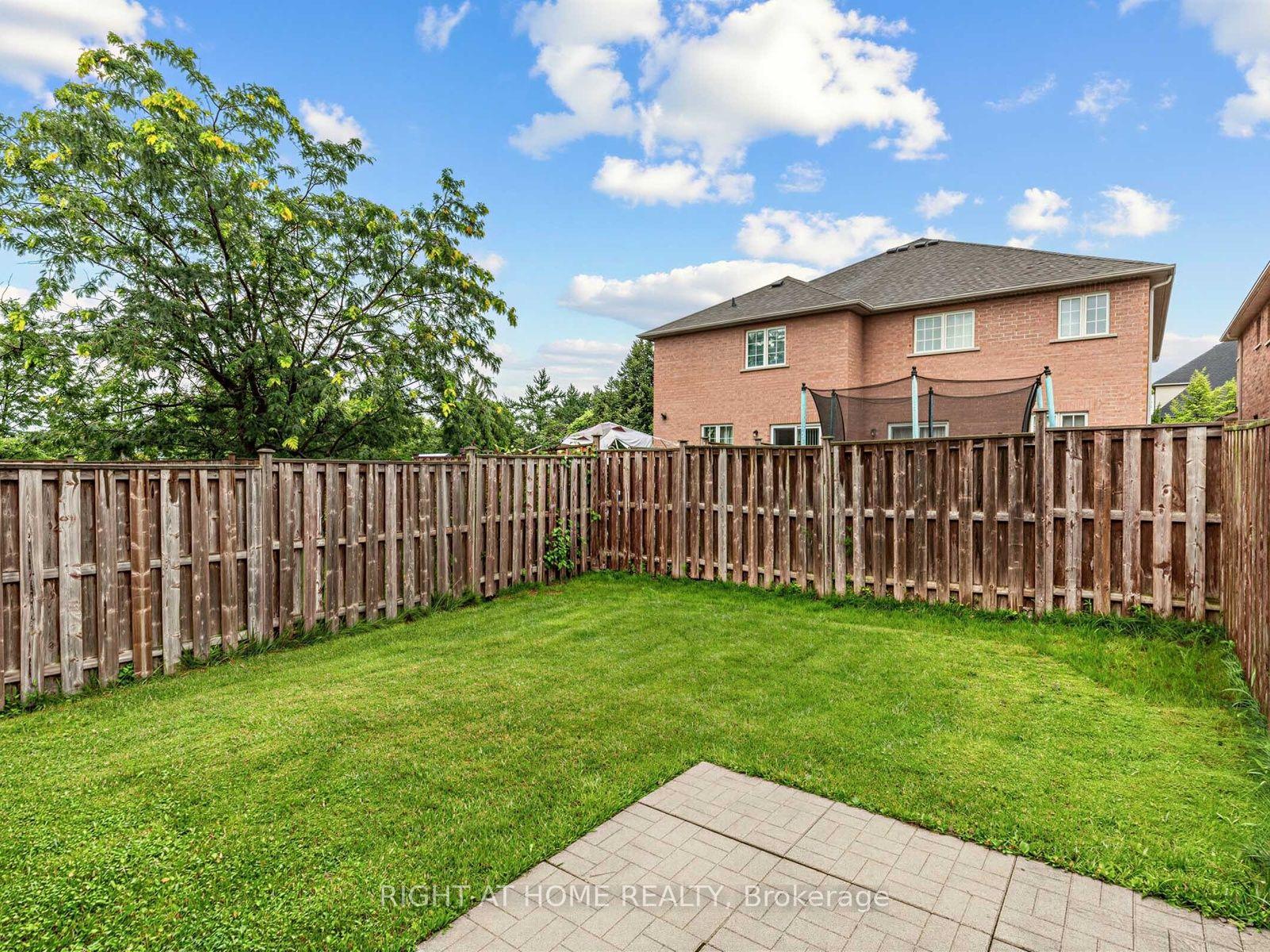Photo 41 of 81 Briarcrest Drive, Markham, Berczy — HOMEH