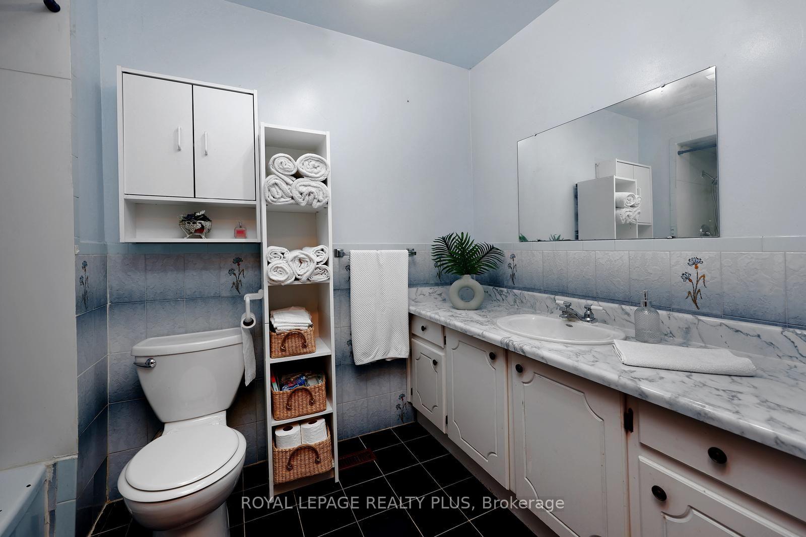 Photo 25 of 4180 Dursley Crescent, Mississauga, Rathwood — HOMEH