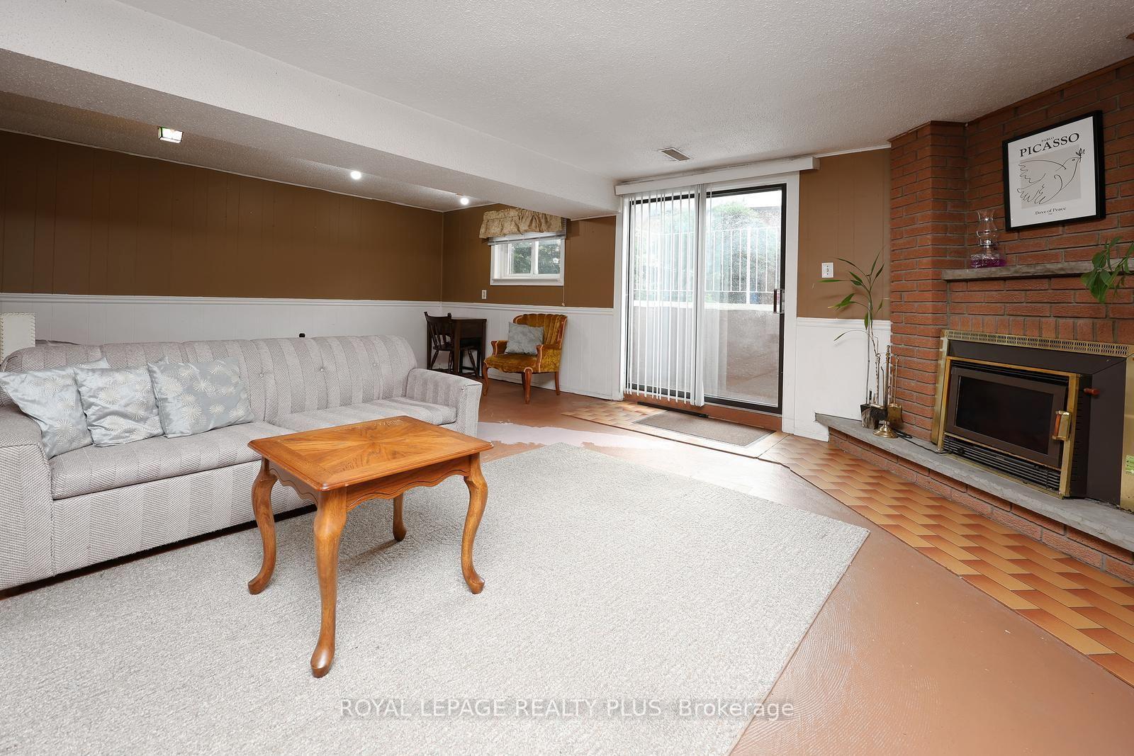 Photo 32 of 4180 Dursley Crescent, Mississauga, Rathwood — HOMEH