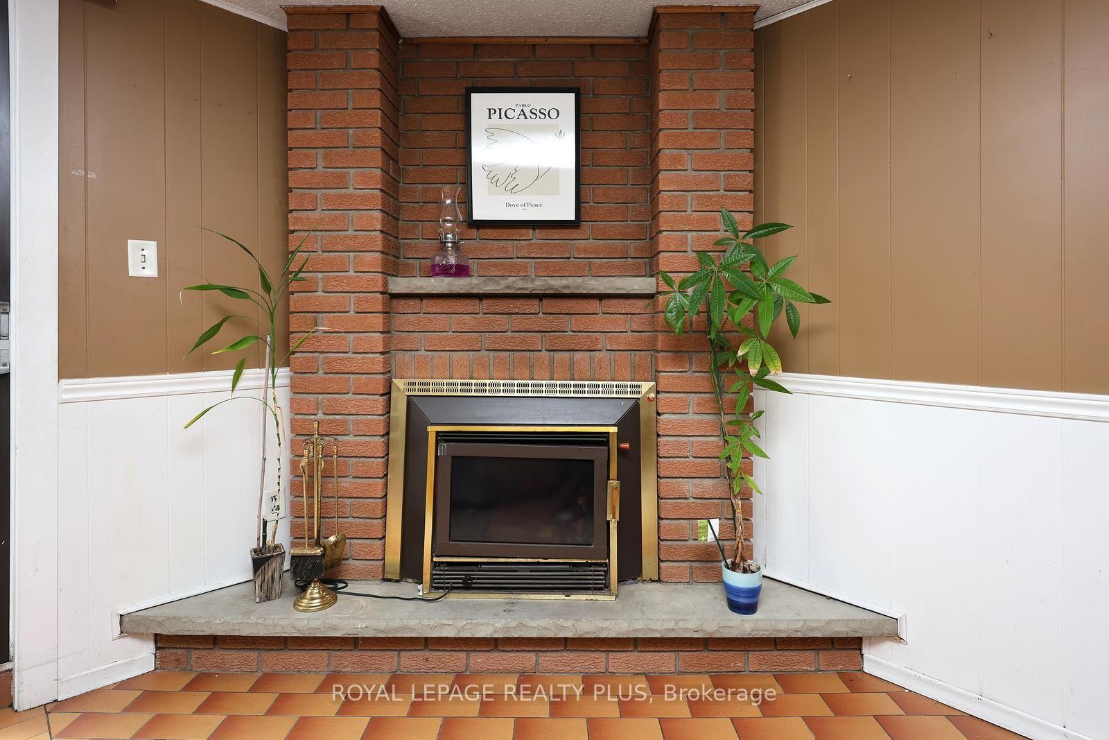 Photo 33 of 4180 Dursley Crescent, Mississauga, Rathwood — HOMEH