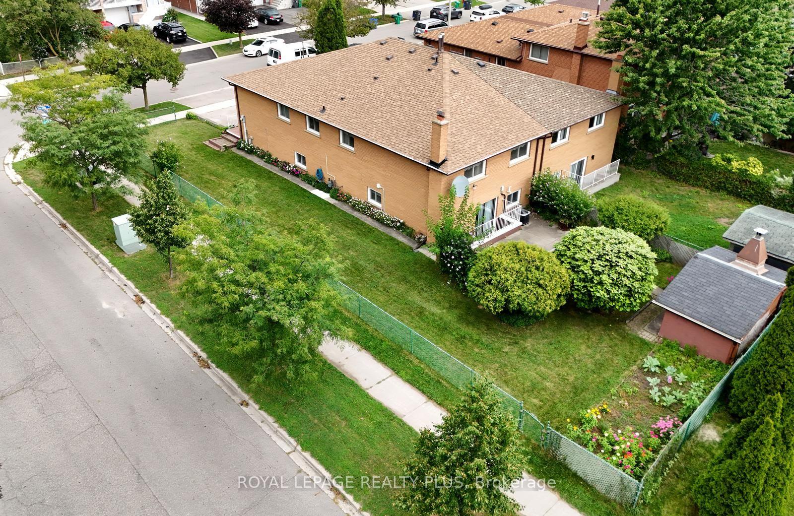 Photo 43 of 4180 Dursley Crescent, Mississauga, Rathwood — HOMEH