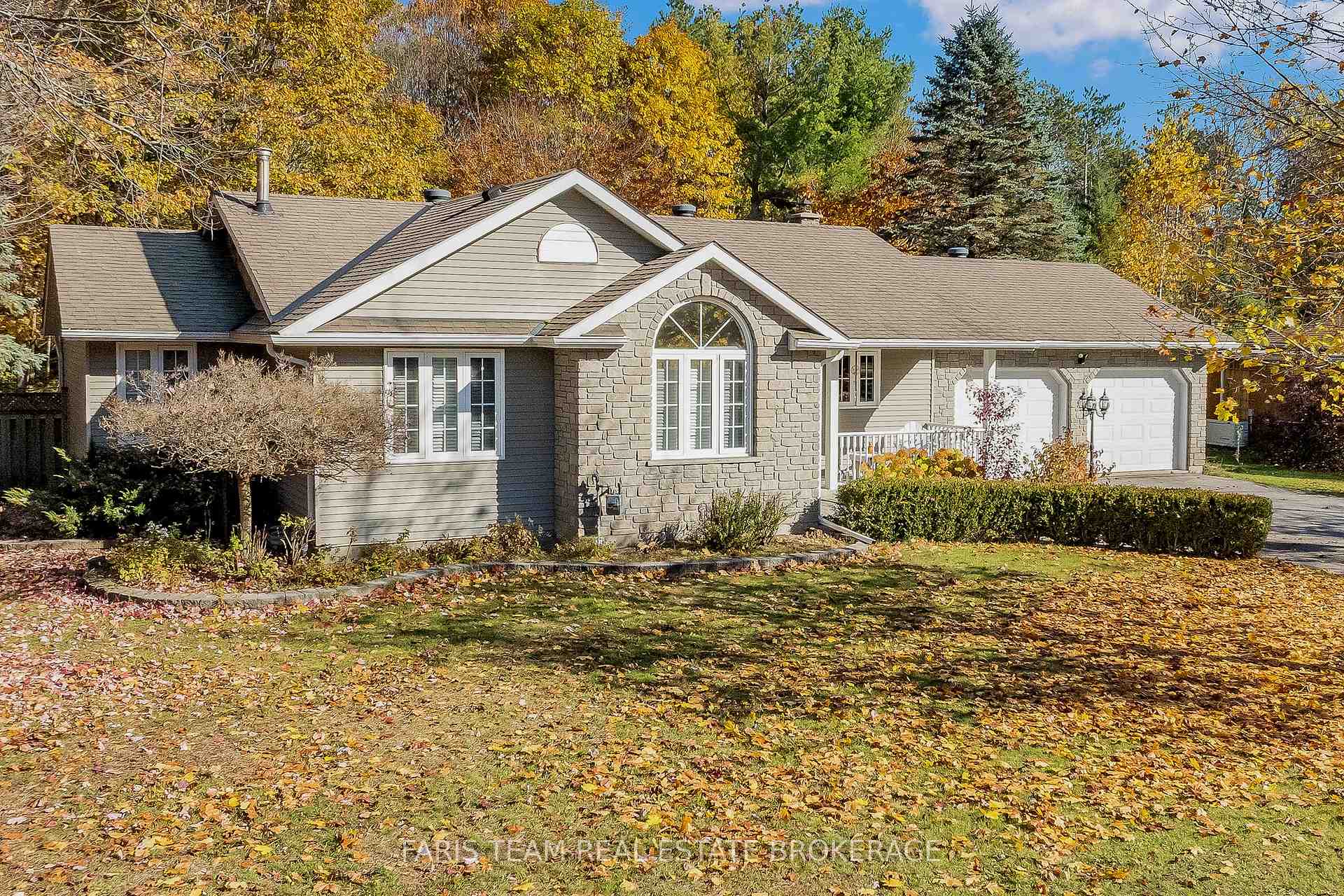 Photo 5 of 21 Maryjane Road, Tiny, Wyevale — HOMEH