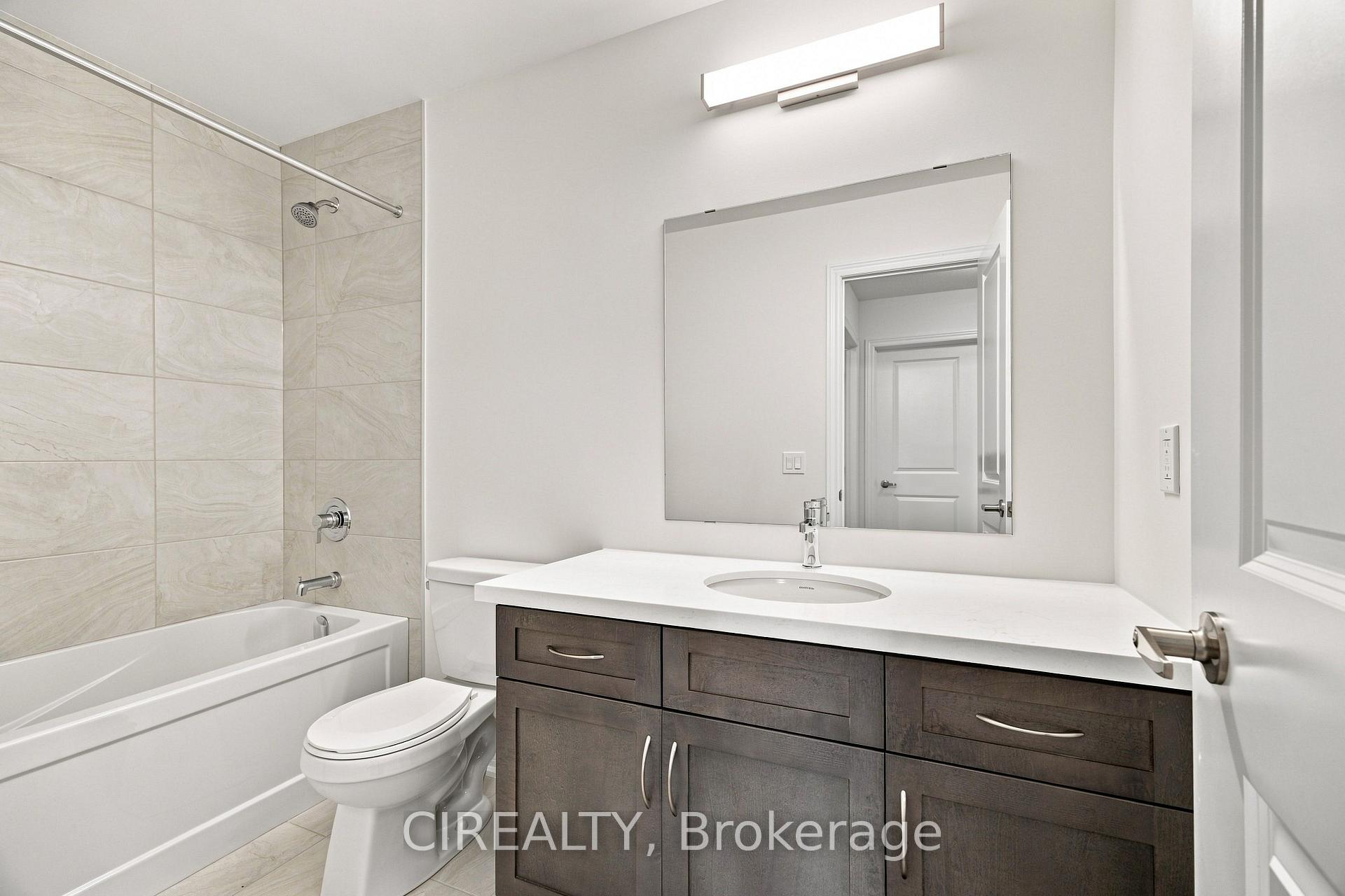 Photo 22 of 84 Valley Trail Place, Hamilton, Waterdown — HOMEH