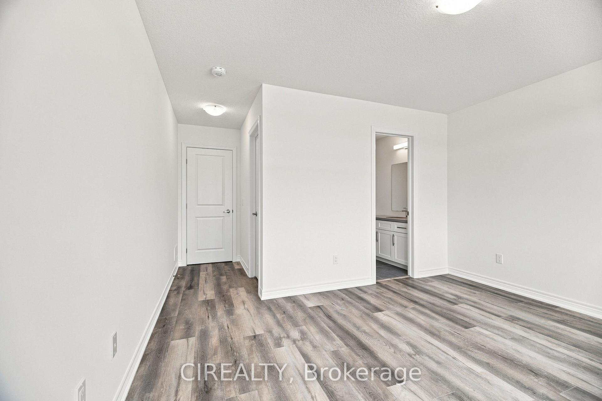 Photo 25 of 84 Valley Trail Place, Hamilton, Waterdown — HOMEH