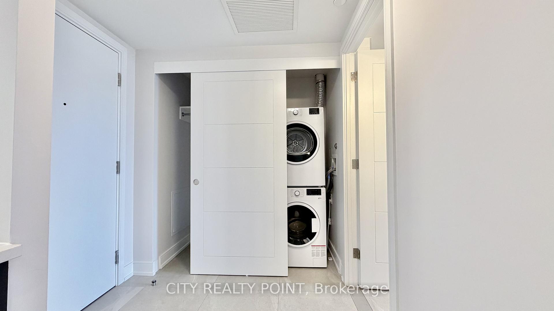 Photo 7 of Unit 510, 2525 Bathurst Street, Toronto, Forest Hill North — HOMEH