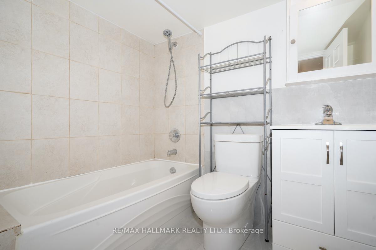 Photo 17 of Unit Bsmt, 77 Wheelwright Drive, Richmond Hill, Oak Ridges Lake Wilcox — HOMEH