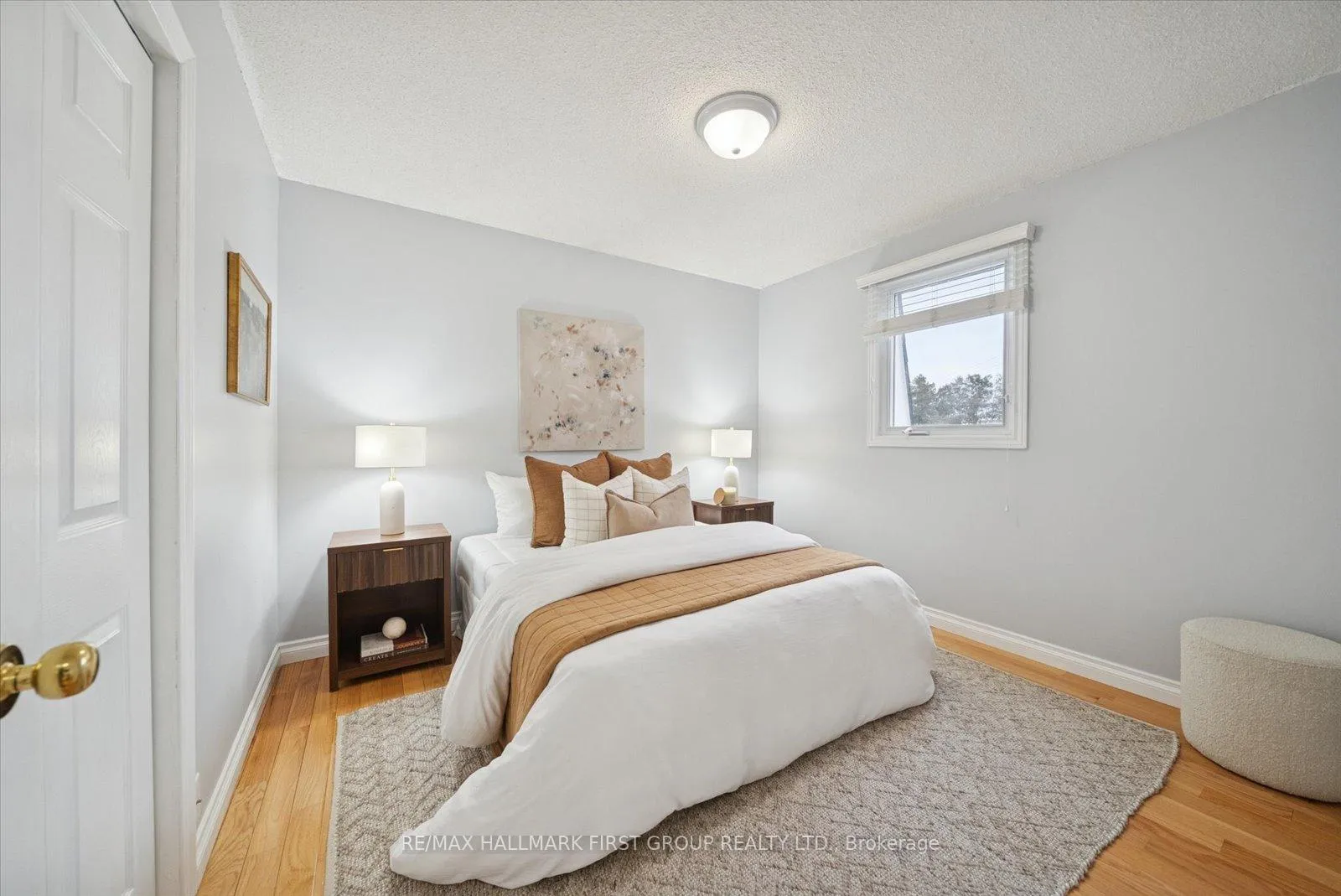 Photo 13 of 153 Admiral Road, Ajax, South East — HOMEH