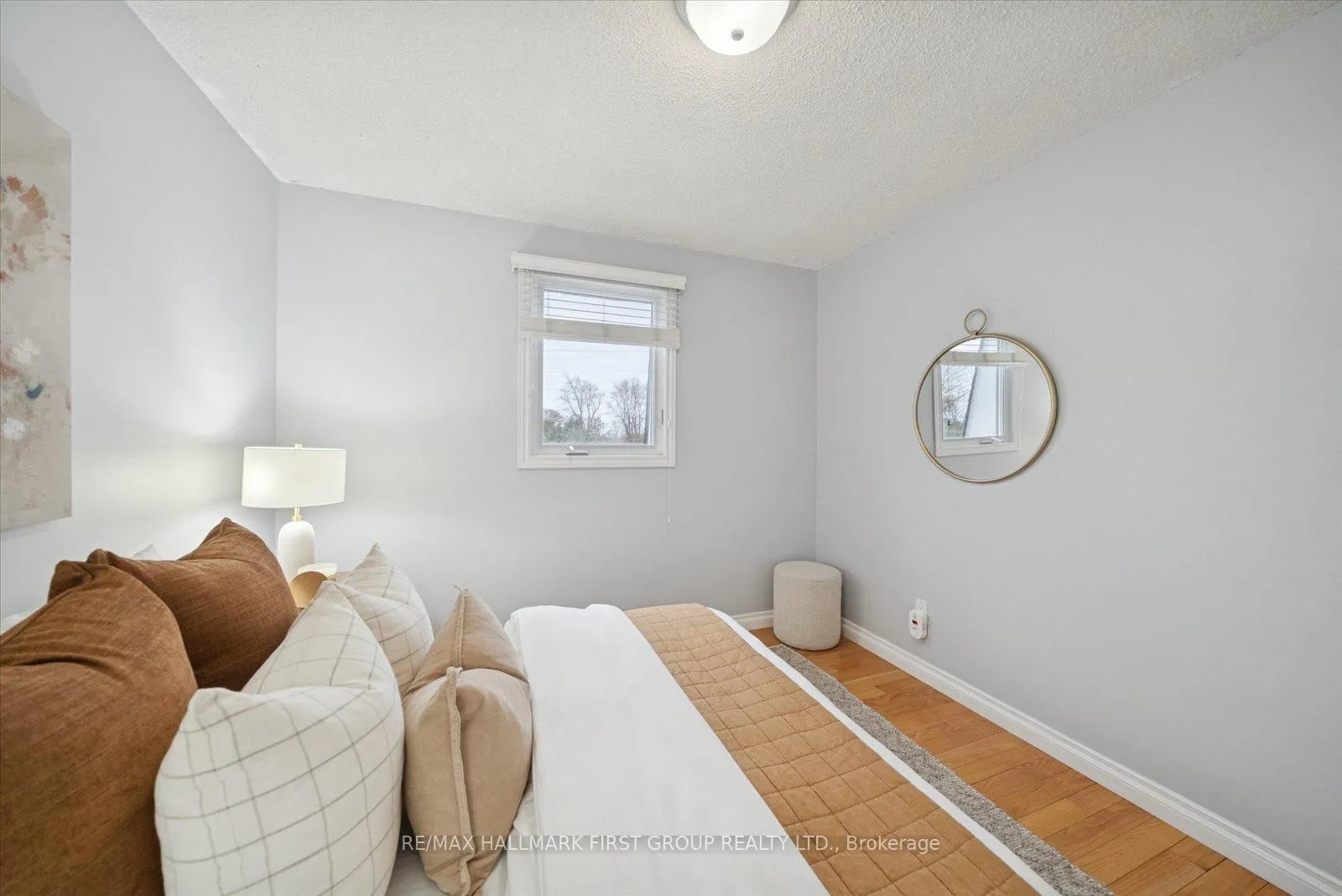 Photo 14 of 153 Admiral Road, Ajax, South East — HOMEH