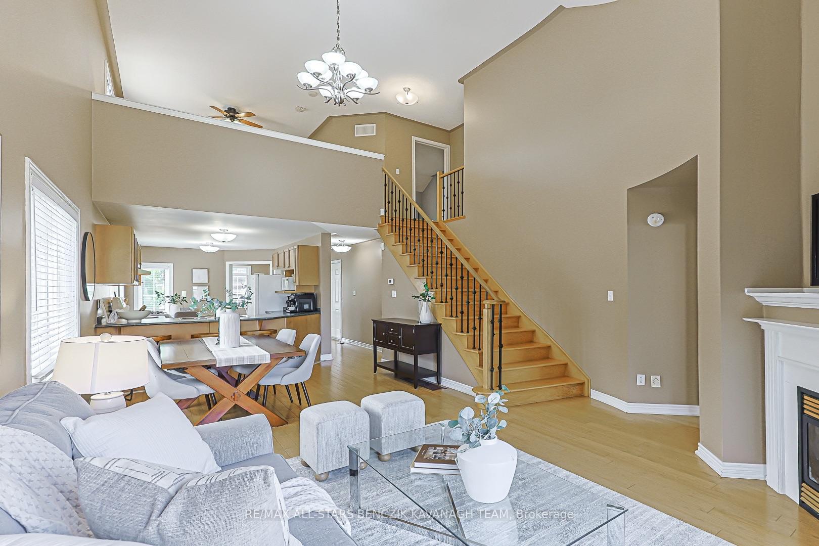 Photo 19 of 57 Outlook Terrace Drive, Markham, Greensborough — HOMEH