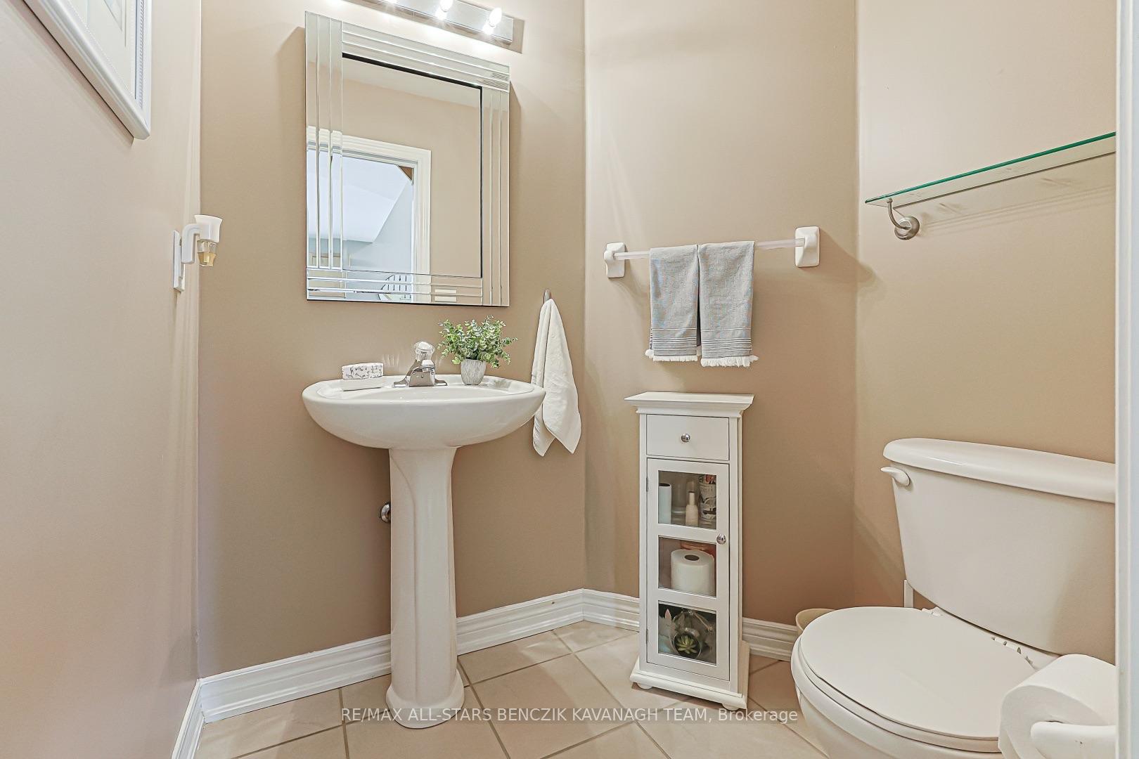 Photo 25 of 57 Outlook Terrace Drive, Markham, Greensborough — HOMEH